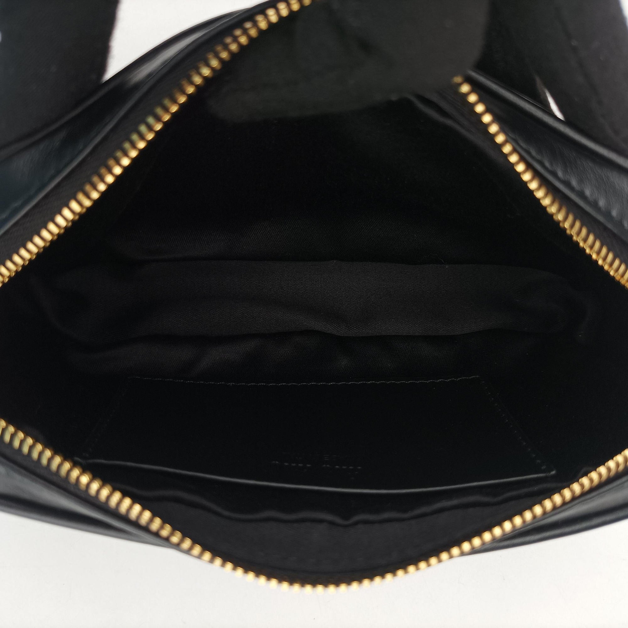 Vintage Miu Miu Logo belt Black leather  bum bag/waist bag | stylenewstar