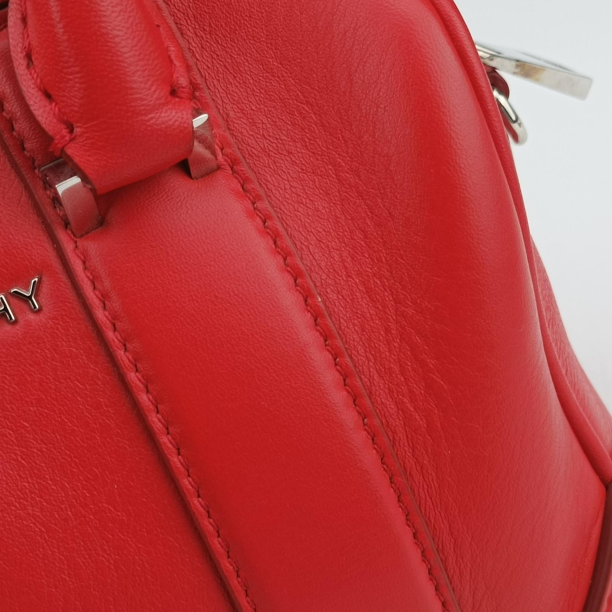 Vintage Givenchy Lucrezia MINI Red Leather  shoulderbag | stylenewstar