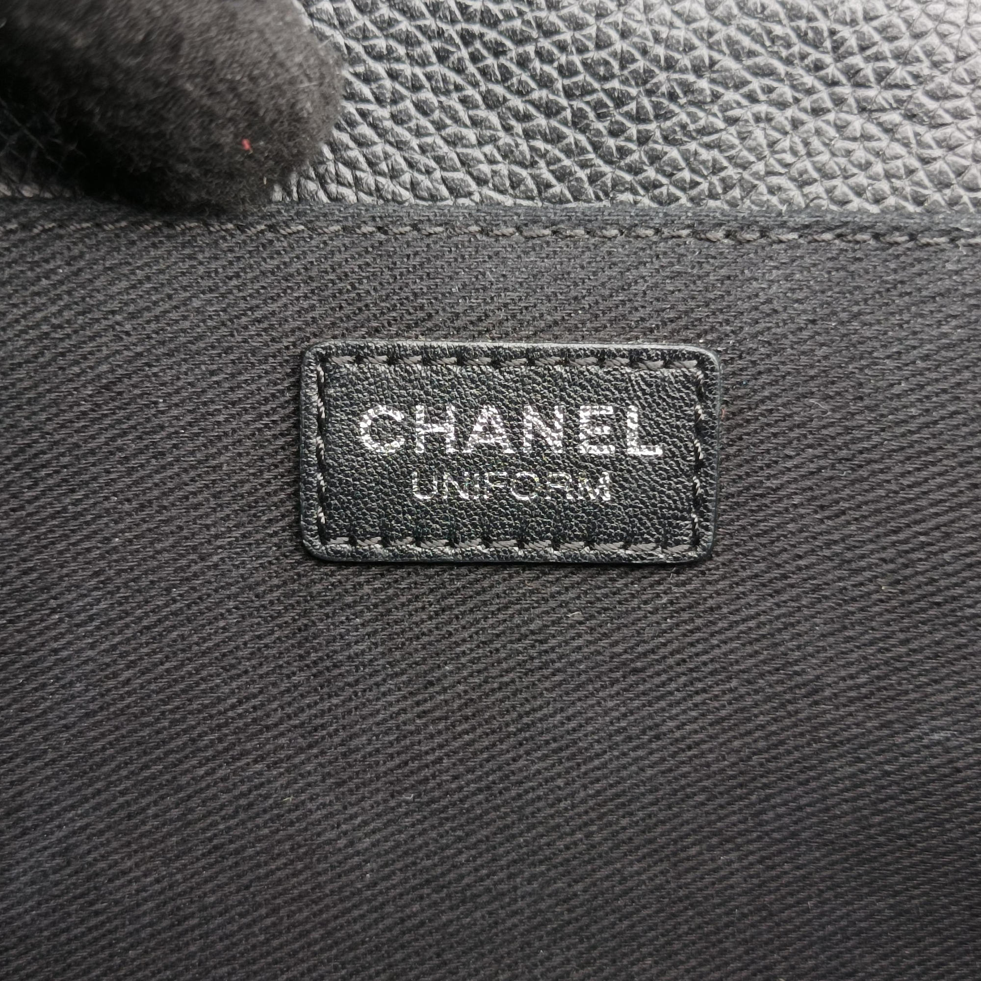 Secondhand Chanel Matelasse 2.55 Black Leather U48753 bum bag/waist bag | stylenewstar