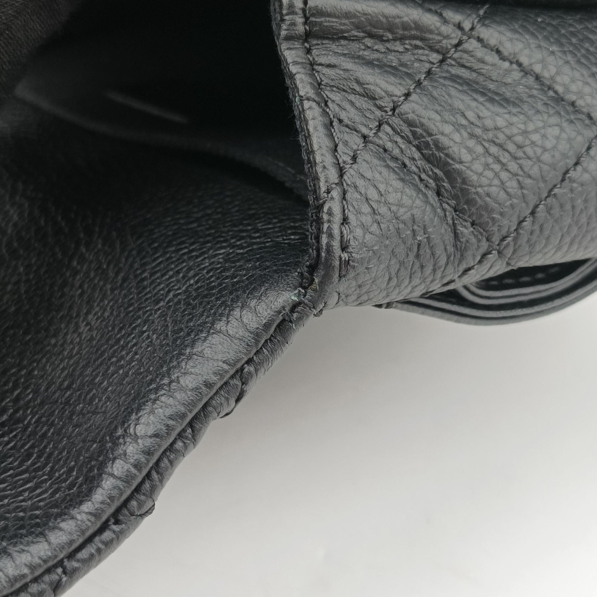 Secondhand Chanel Matelasse 2.55 Black Leather U48753 bum bag/waist bag | stylenewstar