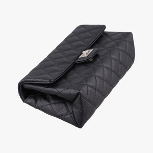 Secondhand Chanel Matelasse 2.55 Black Leather U48753 bum bag/waist bag | stylenewstar
