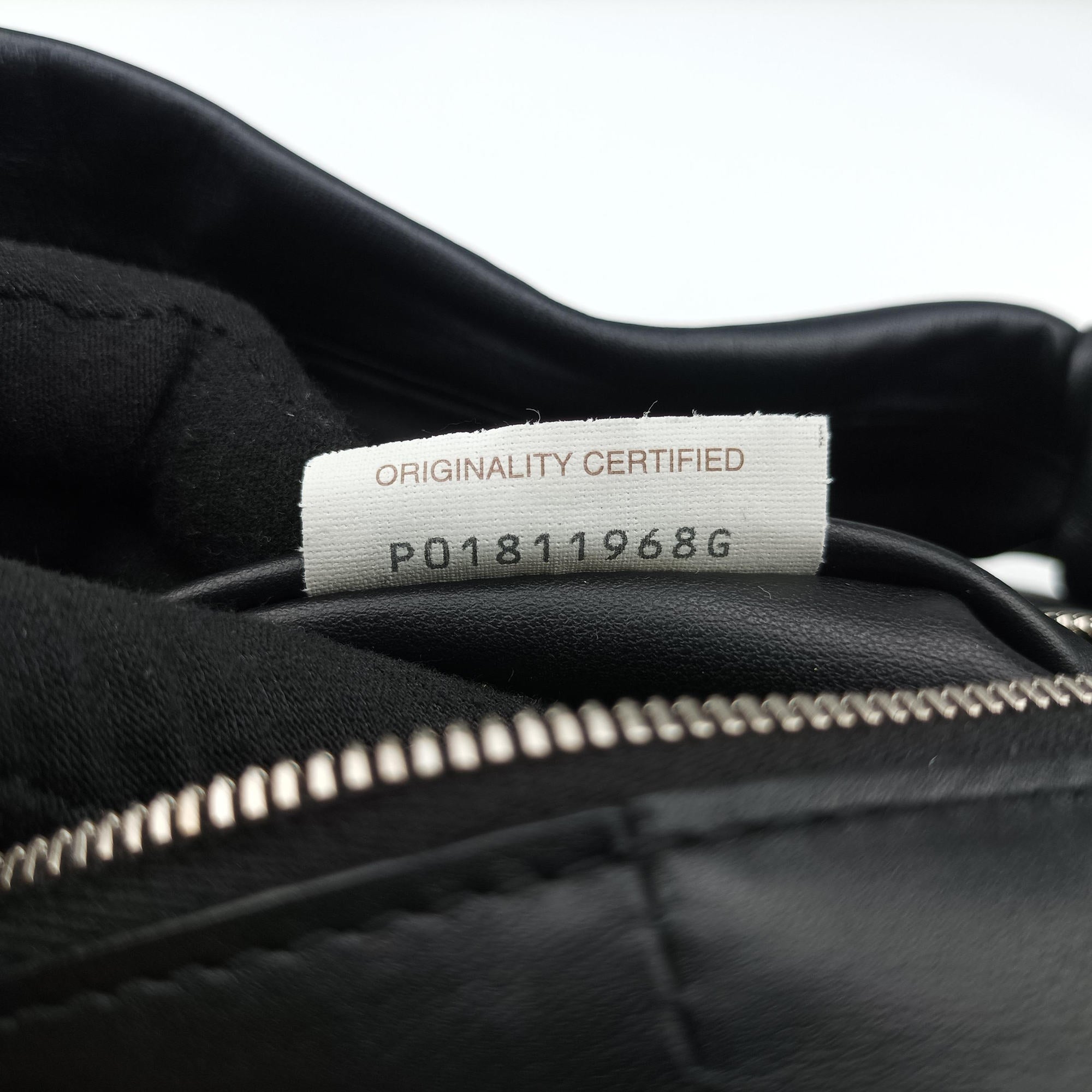 Secondhand Bottega Veneta Double Knot Black lambskin  handbag | stylenewstar
