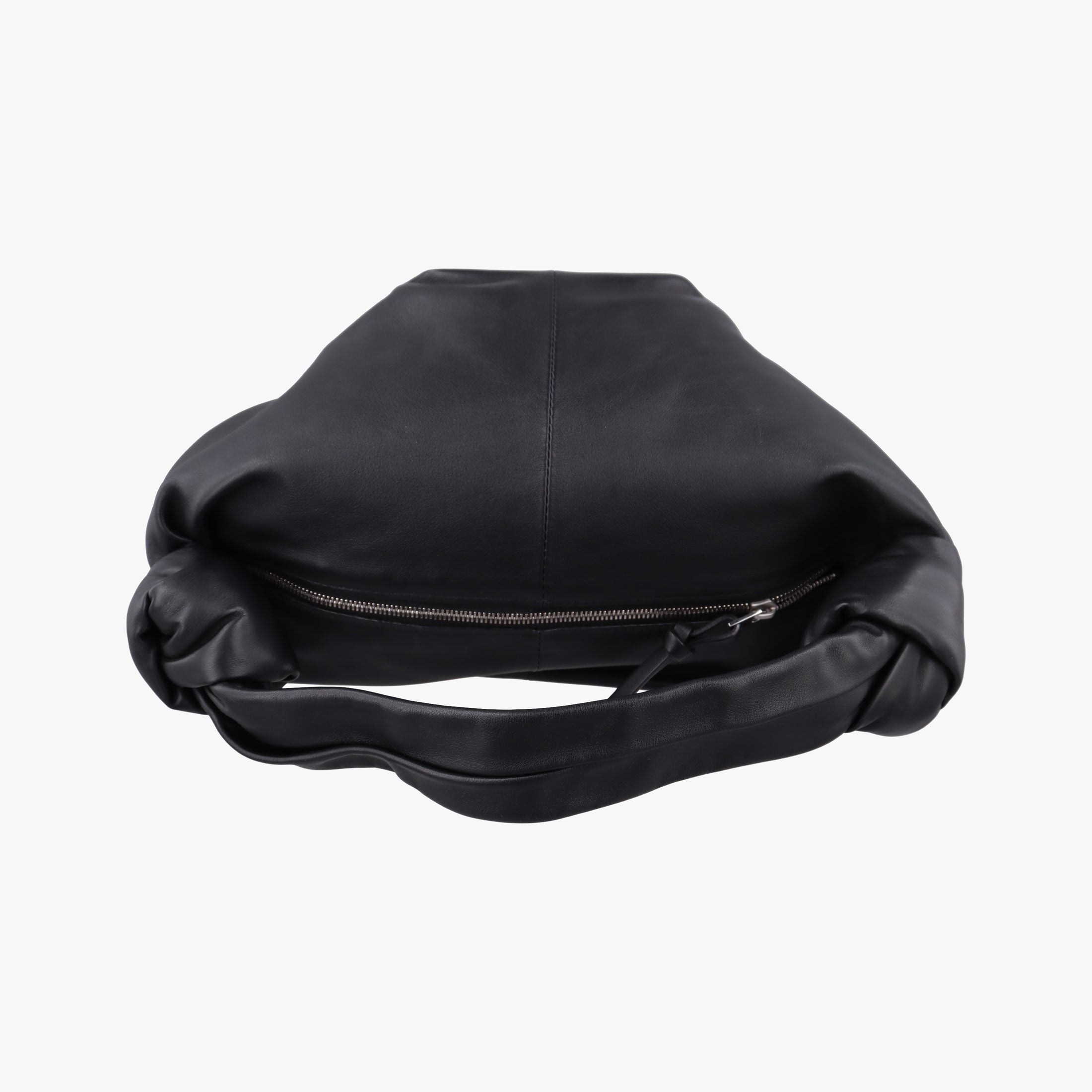 Secondhand Bottega Veneta Double Knot Black lambskin  handbag | stylenewstar