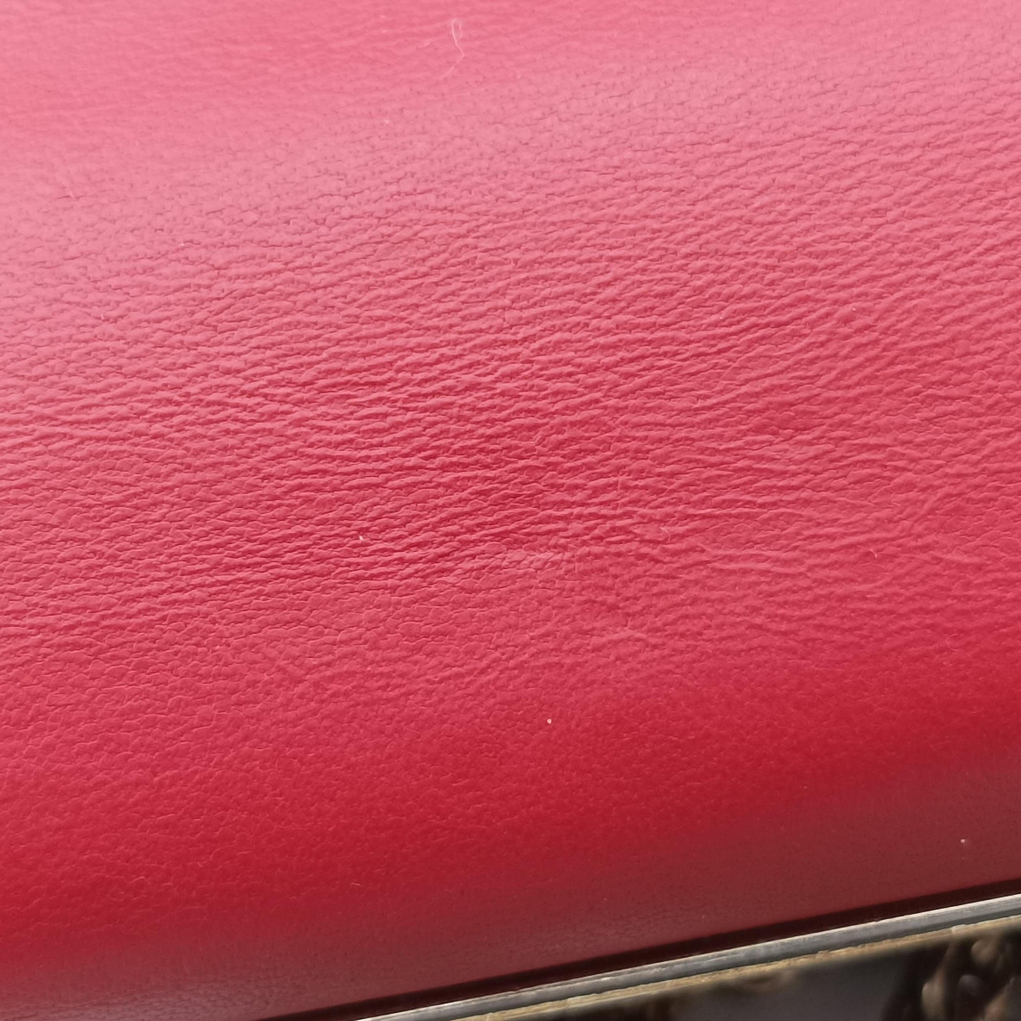Secondhand Valentino Rockstud VA VA VOOM Red Leather  shoulderbag | stylenewstar