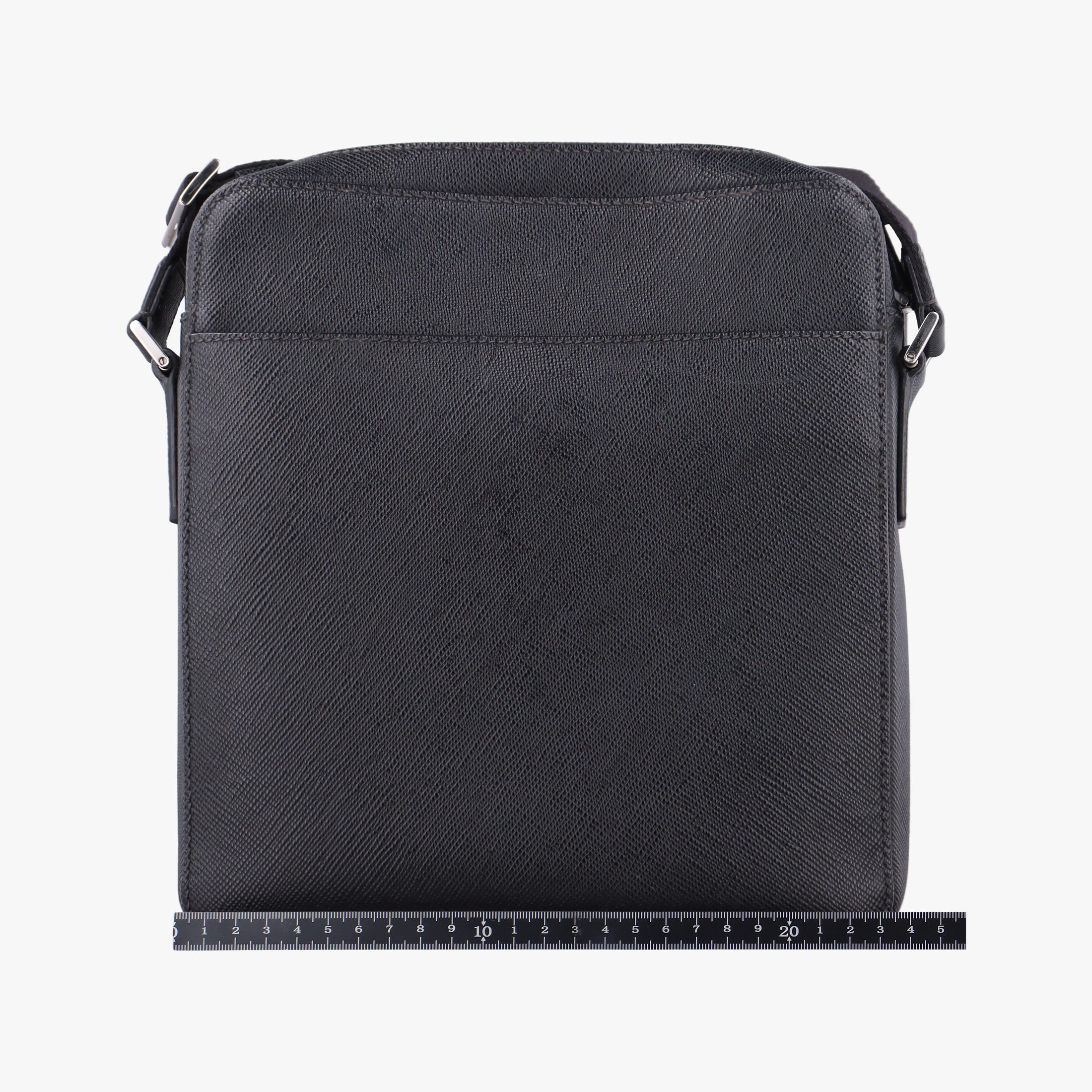 Pre-owned Prada Messenger Black Saffiano leather 2VH004 crossbodybag | stylenewstar