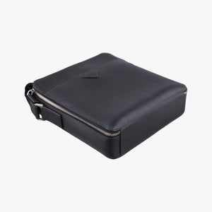 Pre-owned Prada Messenger Black Saffiano leather 2VH004 crossbodybag | stylenewstar