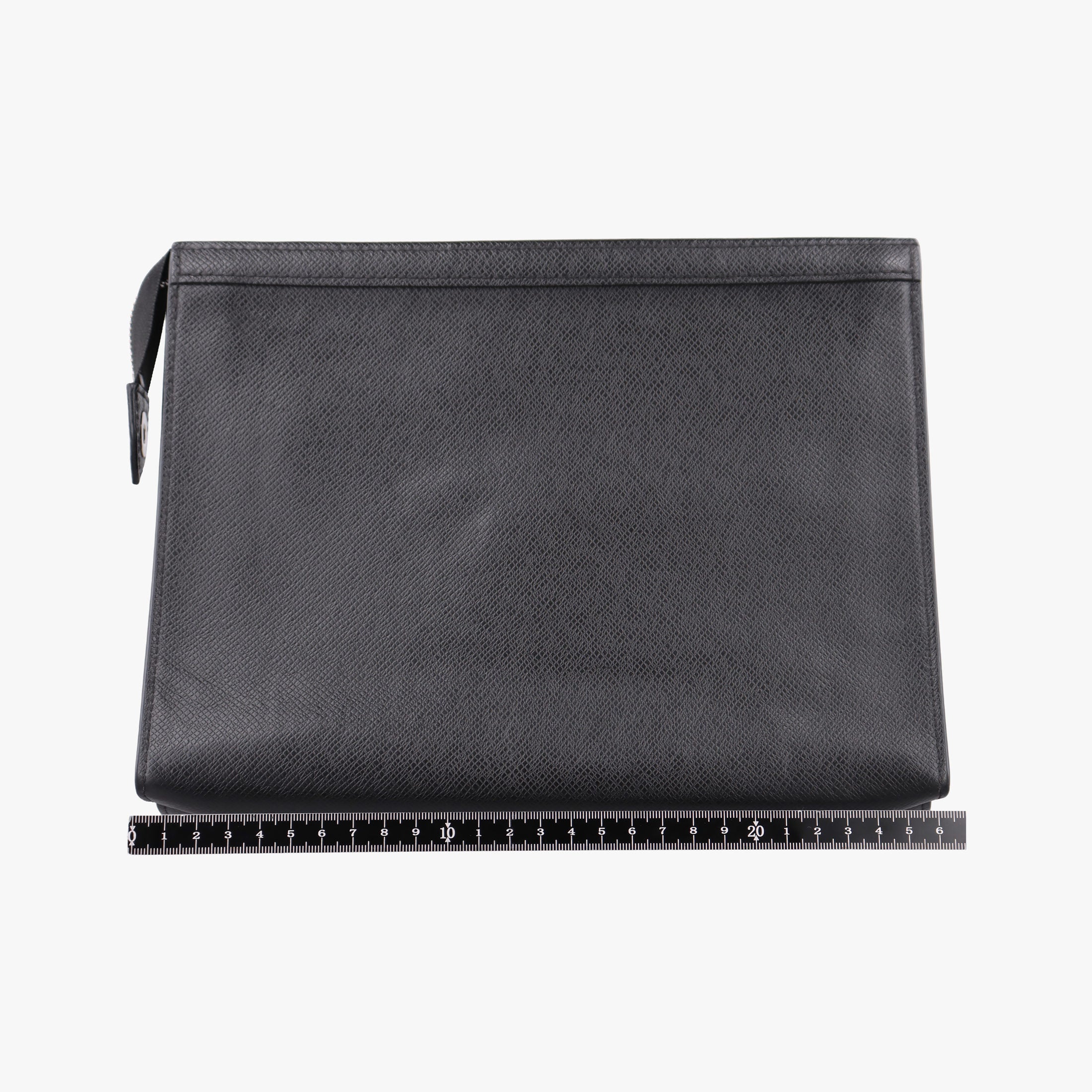 Pre-owned Louis Vuitton Pochette Voyage Ardoise Taiga M30187 clutchbag | stylenewstar