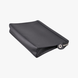 Pre-owned Louis Vuitton Pochette Voyage Ardoise Taiga M30187 clutchbag | stylenewstar