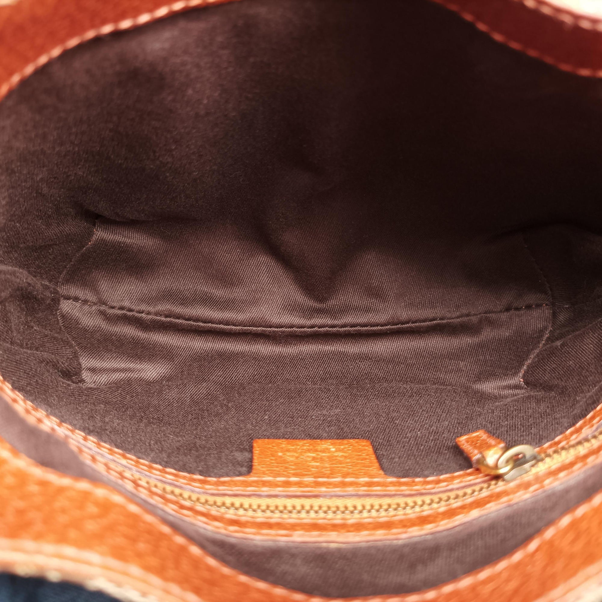 Pre-owned Gucci Piston Lock Jackie Hobo Brown canvas×leather 120885 handbag | stylenewstar