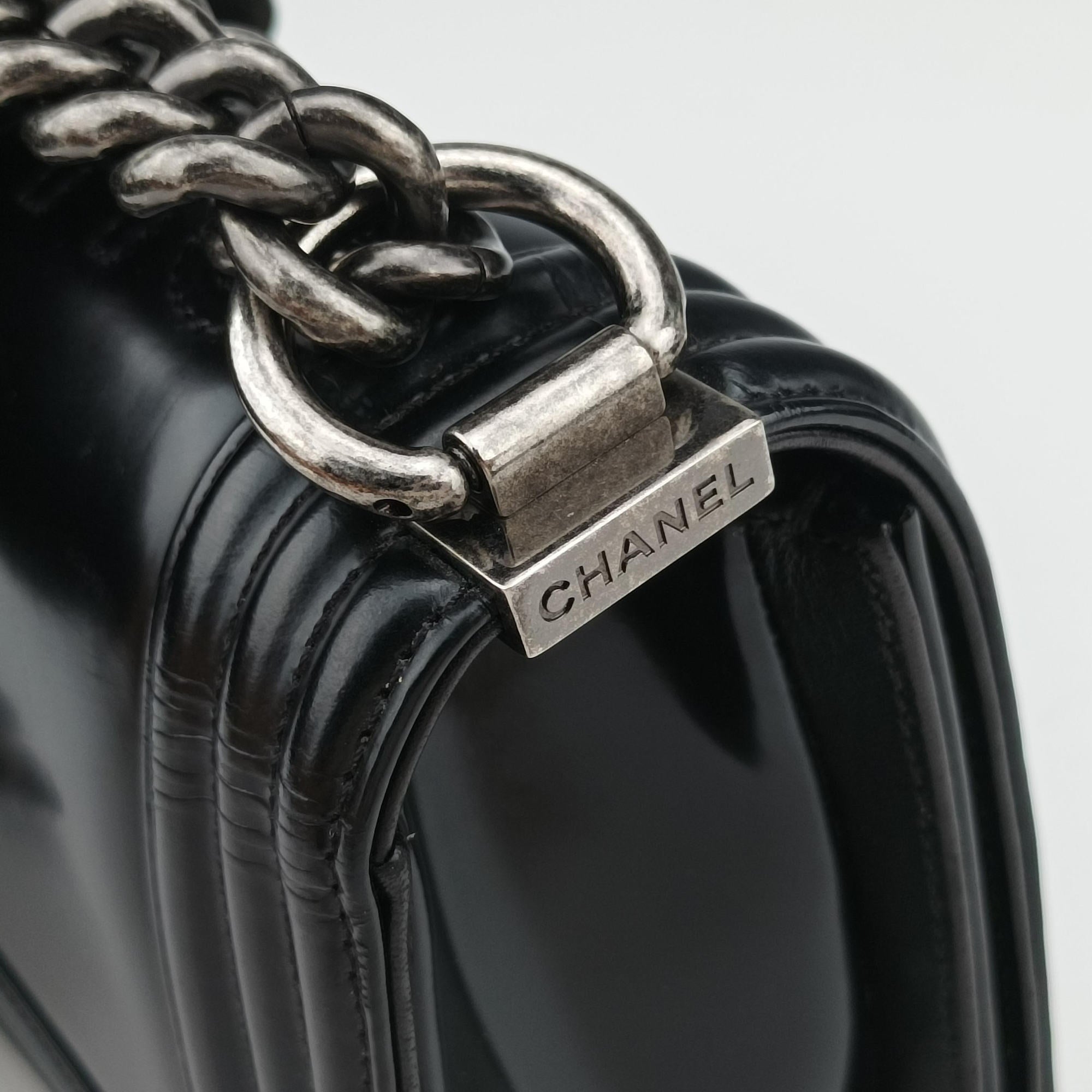 Pre-owned Chanel BOY CHANEL Black Leather A67085 shoulderbag | stylenewstar