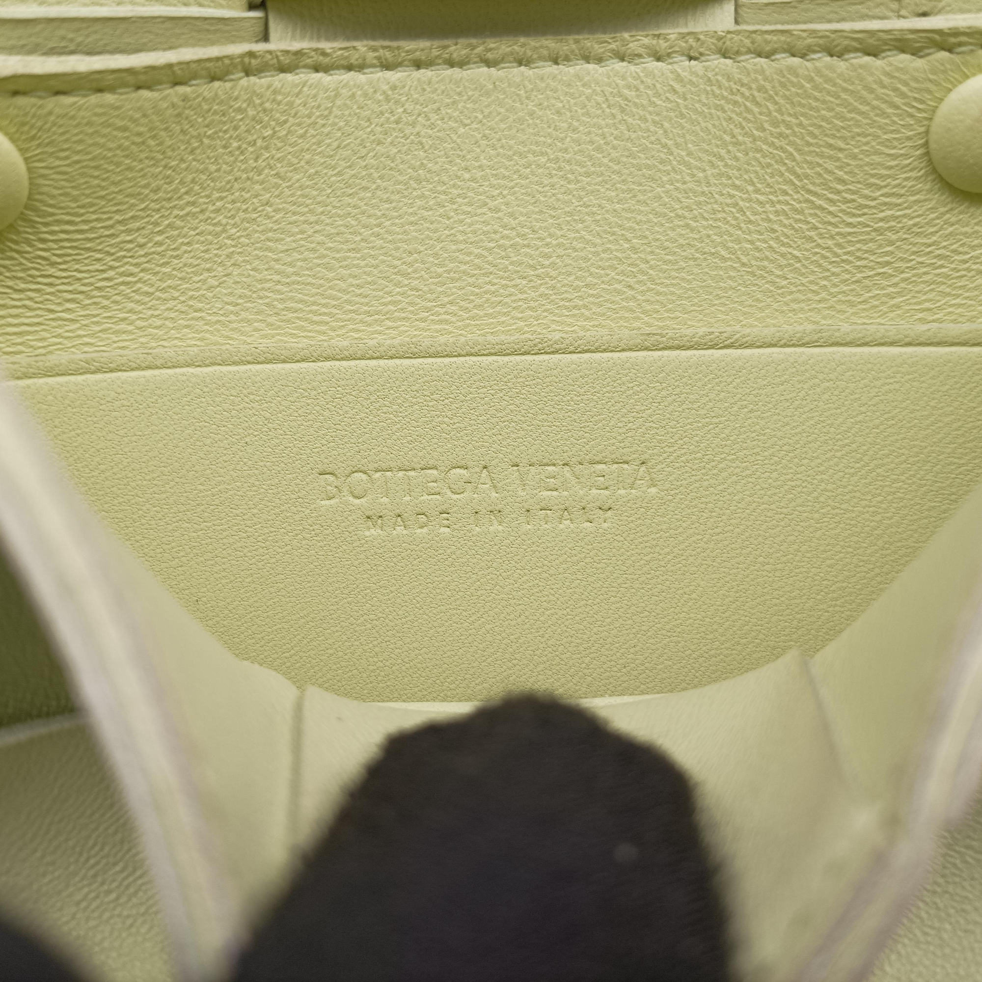 Pre-owned Bottega Veneta candy cassette Yellow lambskin  shoulderbag | stylenewstar