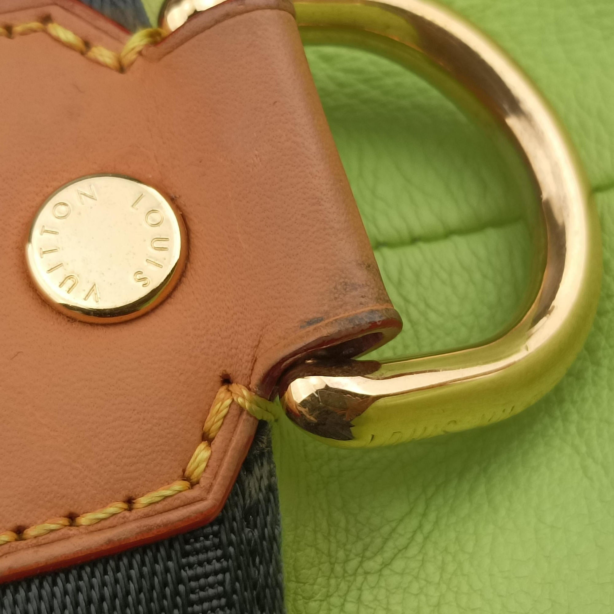Pre-owned Louis Vuitton Monogram Cheche Gypsy PM Neon Green × Beige Monogram Jacquard Canvas × Calfskin M40361 shoulderbag | stylenewstar