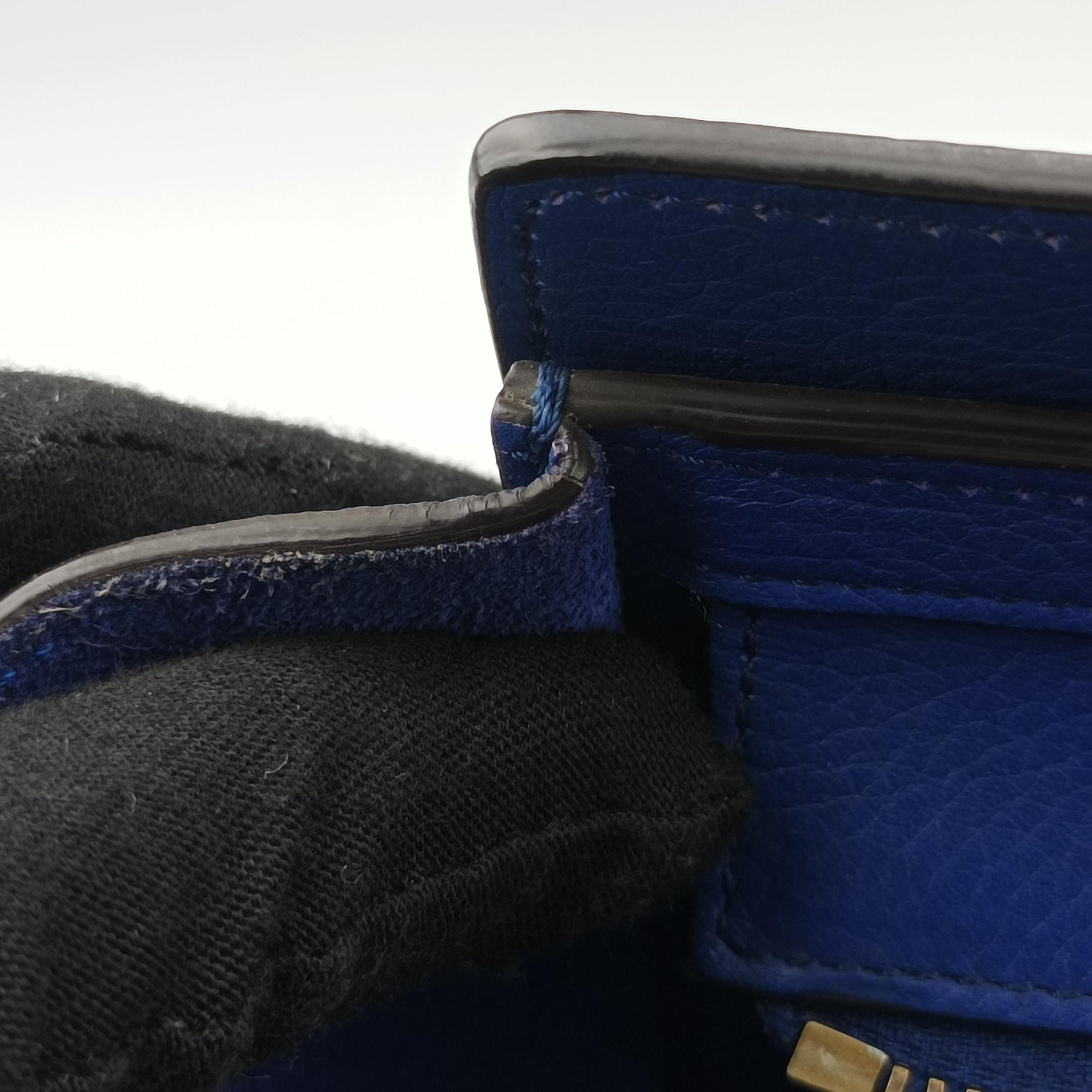 Pre-owned Celine Luggage Nano Shopper Blue Leather  shoulderbag | stylenewstar