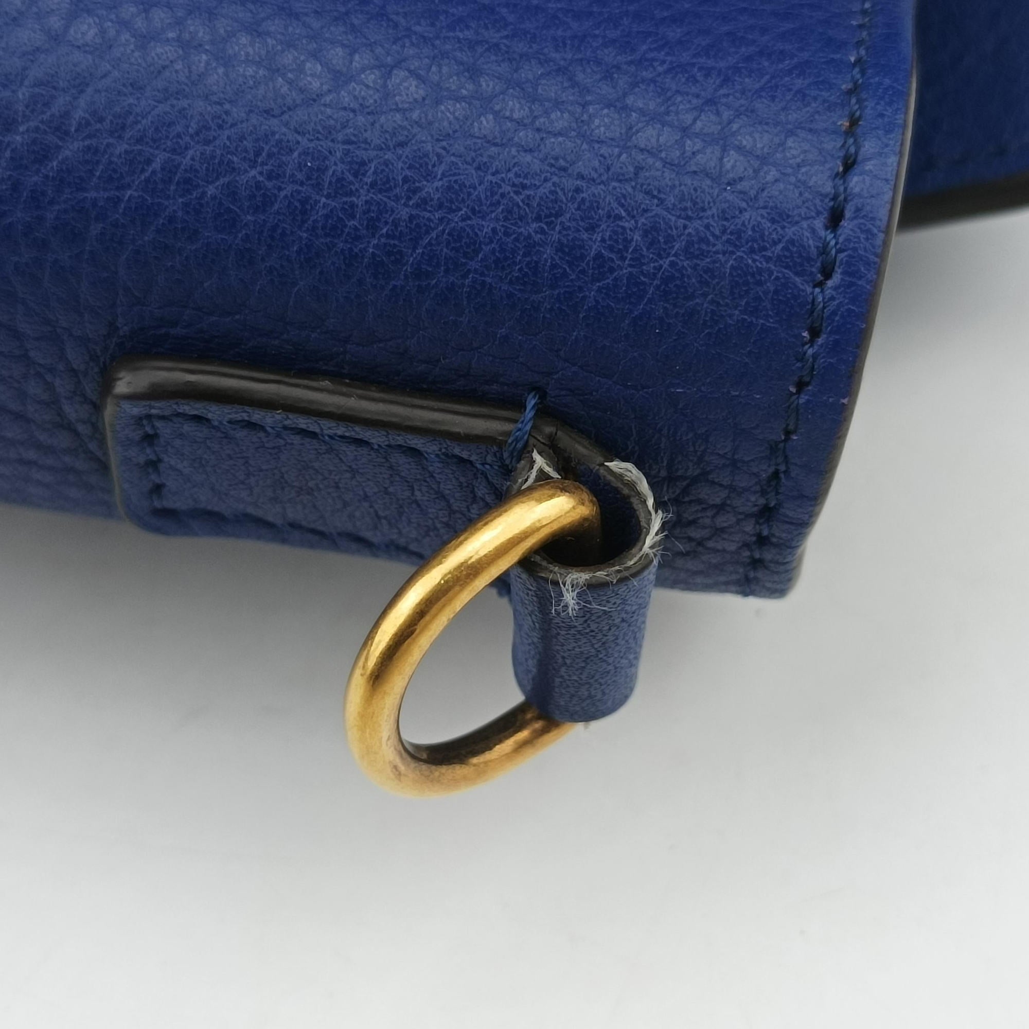 Pre-owned Celine Luggage Nano Shopper Blue Leather  shoulderbag | stylenewstar