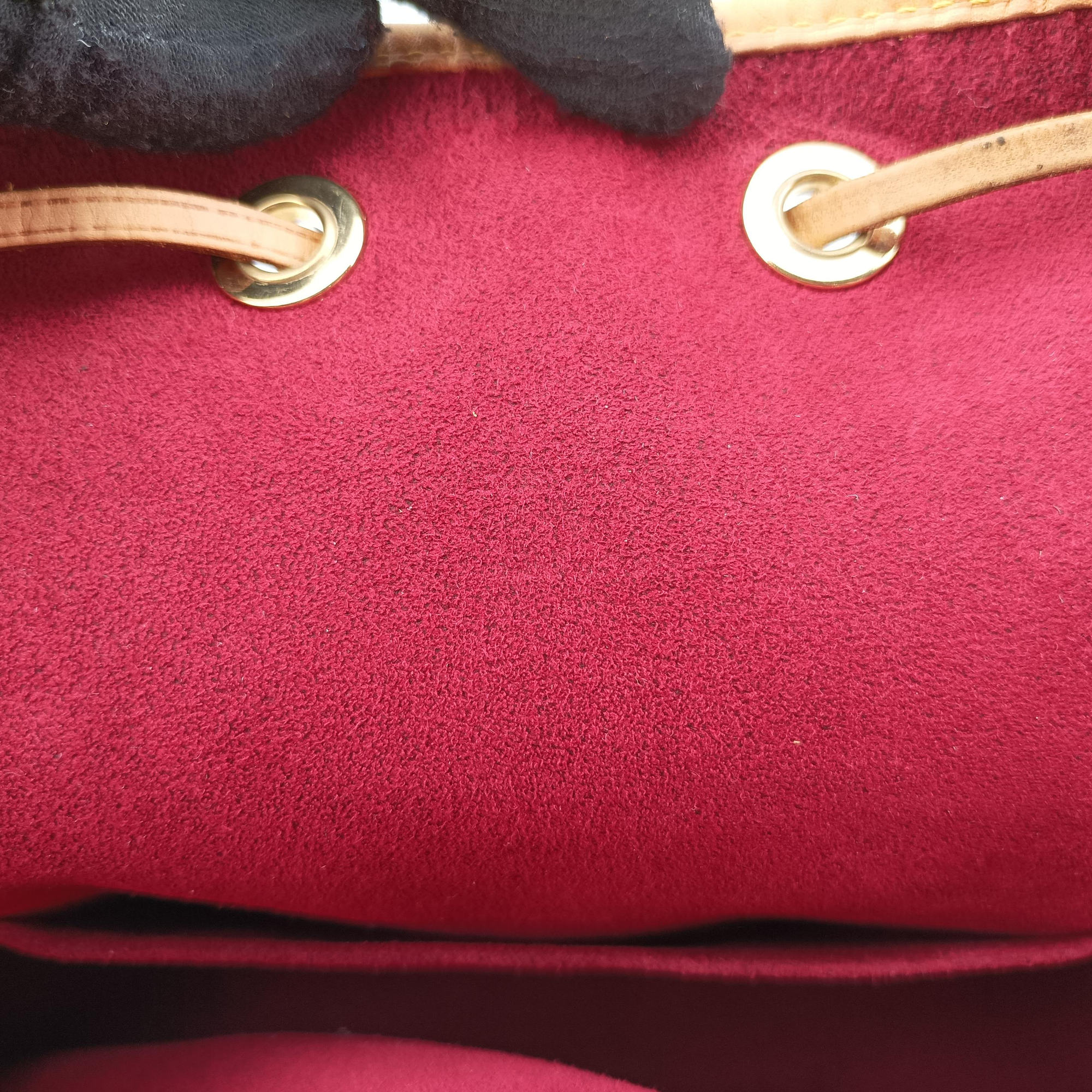 Vintage Louis Vuitton Petit NOe white Monogram Multicolor M42229 shoulderbag | stylenewstar
