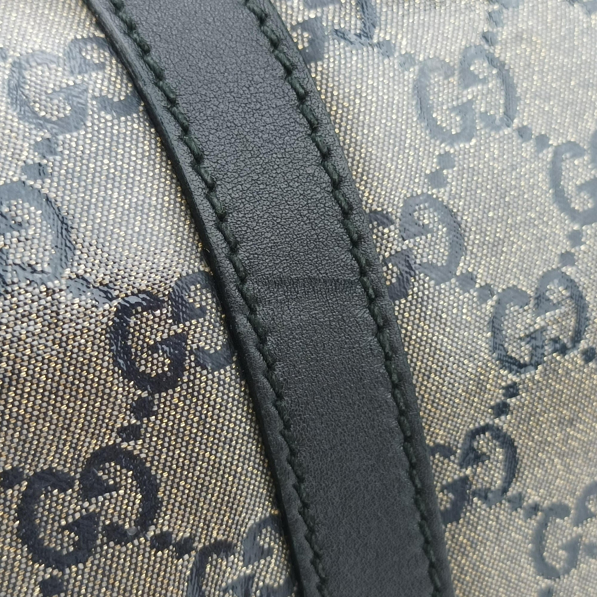 Pre-owned Gucci GG plus Spring Joy GG Supreme Grey PVC coated canvas×Leather 203696 shoulderbag | stylenewstar