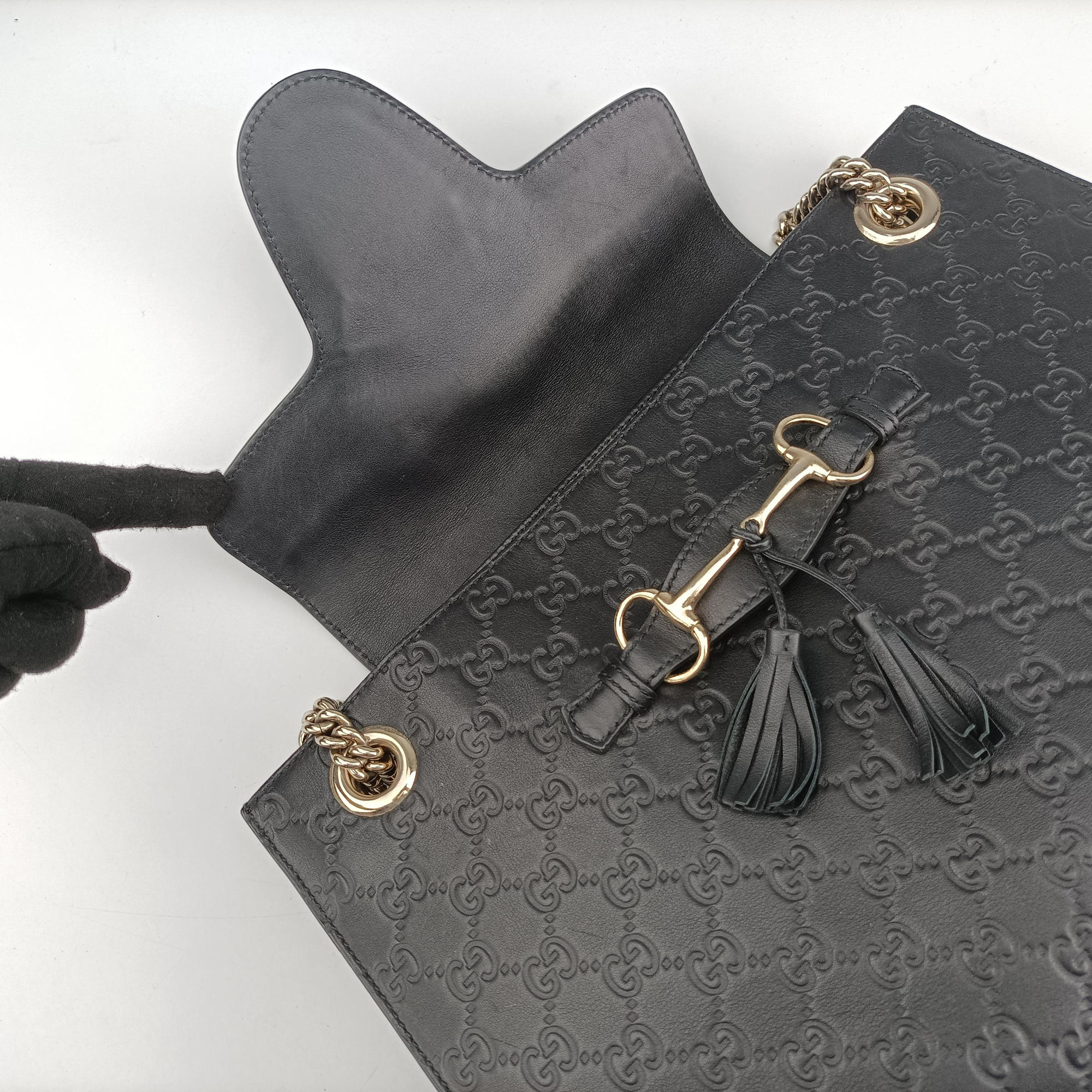Pre-owned Gucci Emily Black Leather 295403 shoulderbag | stylenewstar