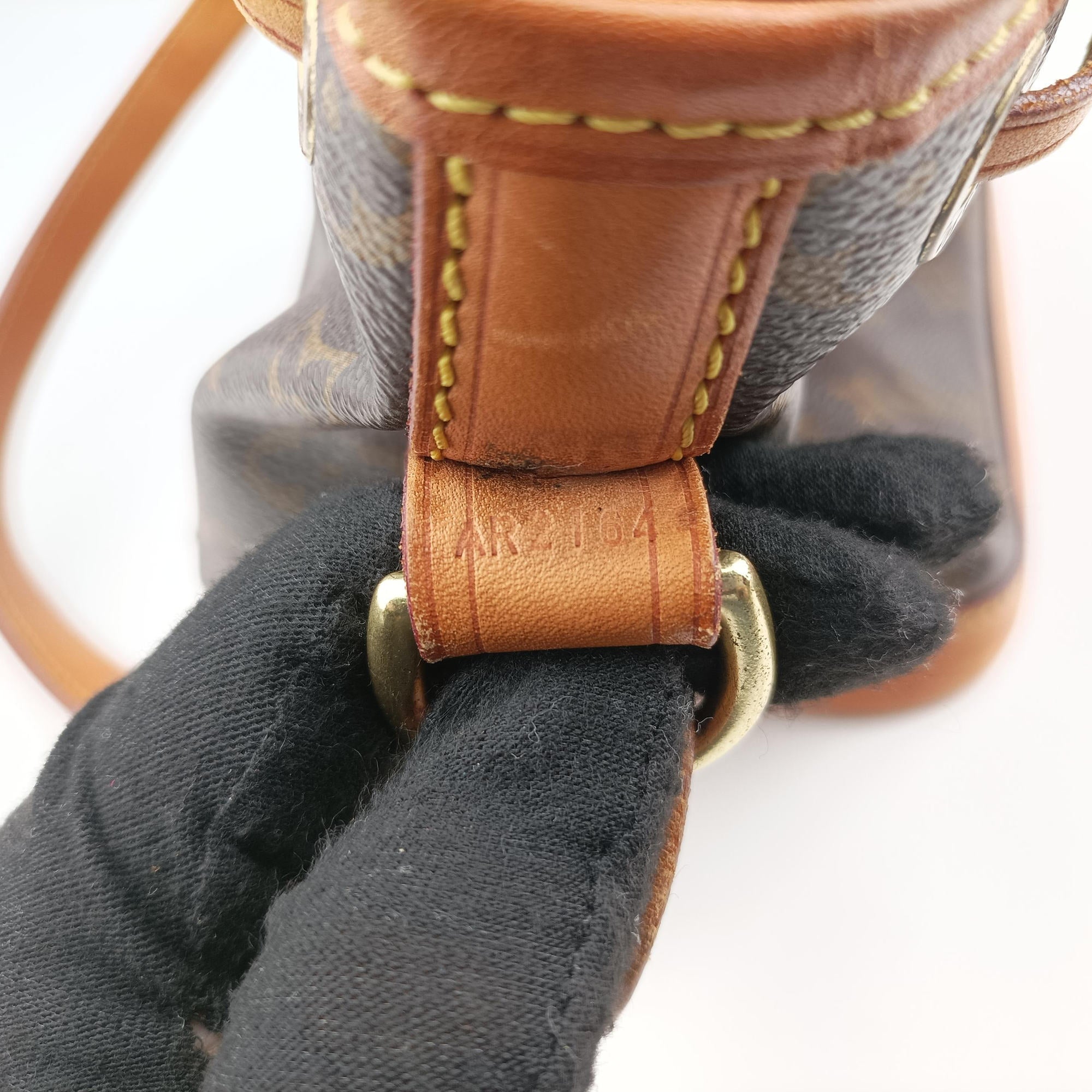 Secondhand Louis Vuitton Noe BB Brown Monogram Canvas M40817 shoulderbag | stylenewstar