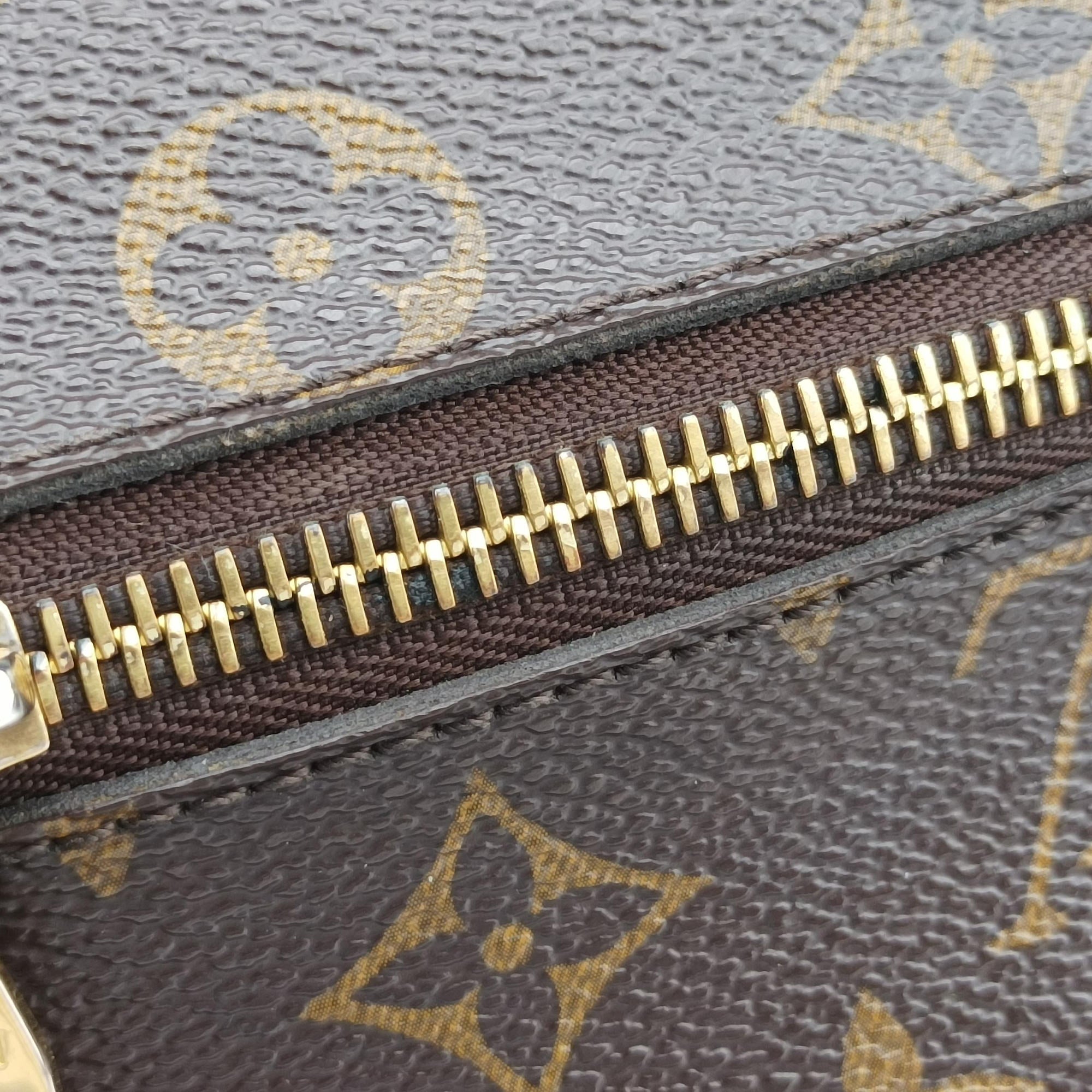 Pre-owned Louis Vuitton Pochette Metis MM Brown Monogram Canvas M44875 shoulderbag | stylenewstar