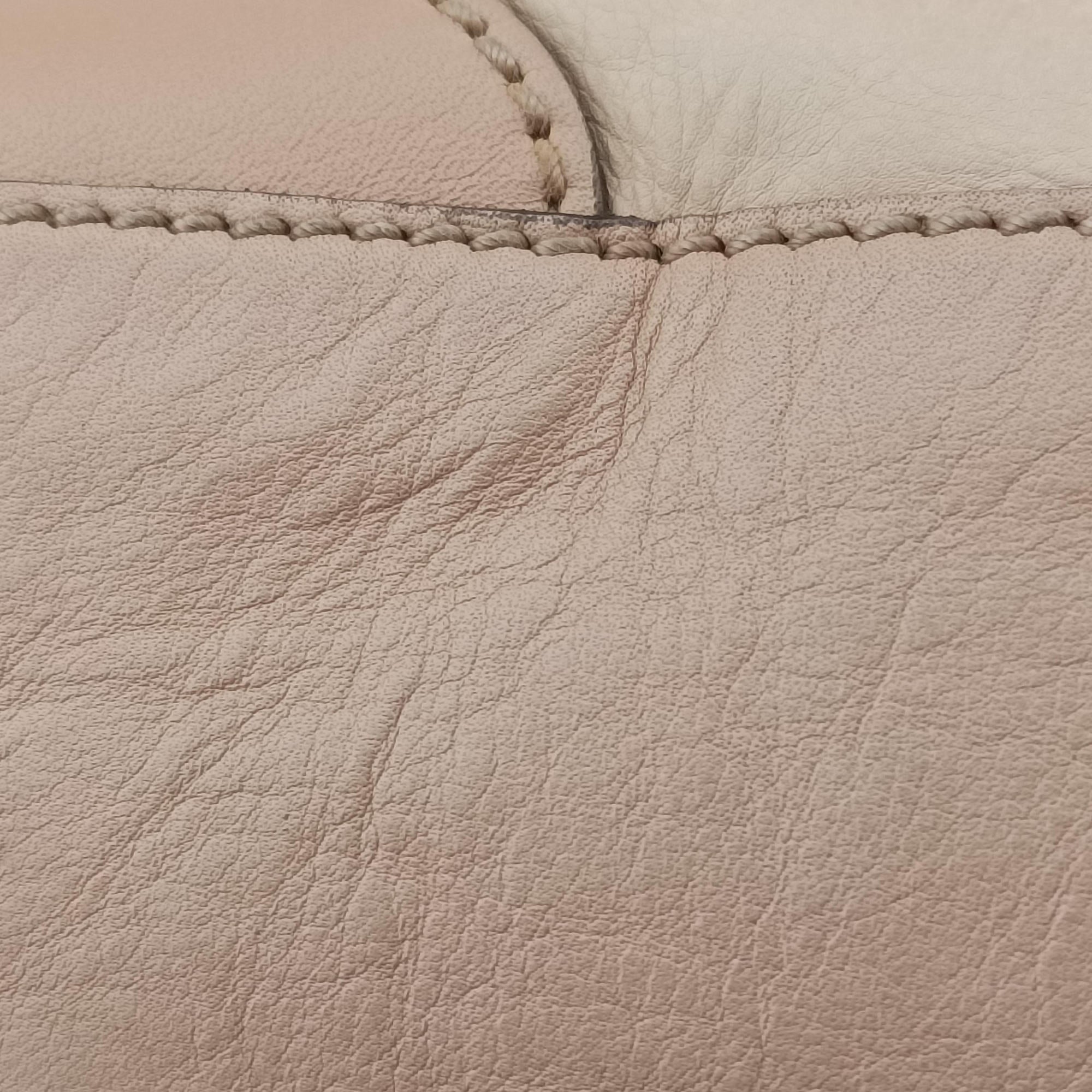 Pre-owned Gucci Sabrina Boston Beige Leather 189848 handbag | stylenewstar