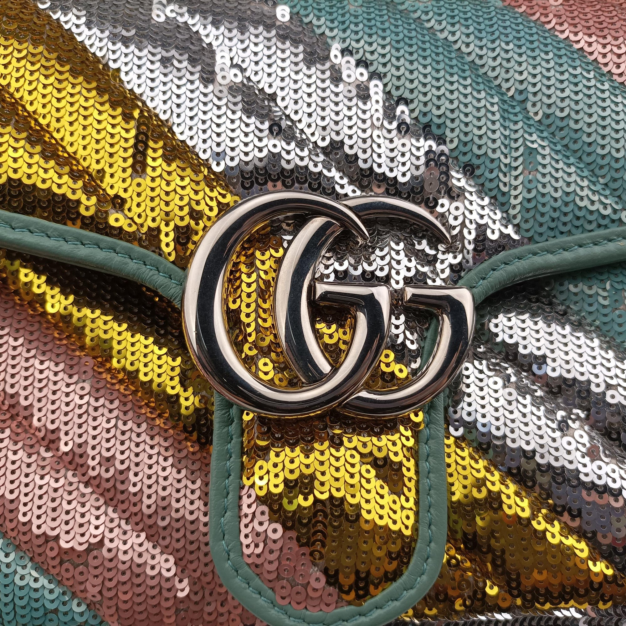 Pre-owned Gucci GG Marmont Multicolour Sequins 443497 shoulderbag | stylenewstar