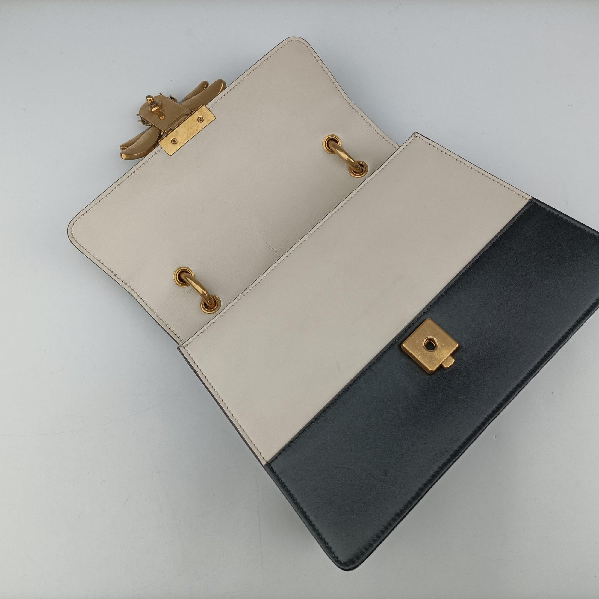 Pre-owned Gucci Queen Margaret Black×white Leather 476541 shoulderbag | stylenewstar