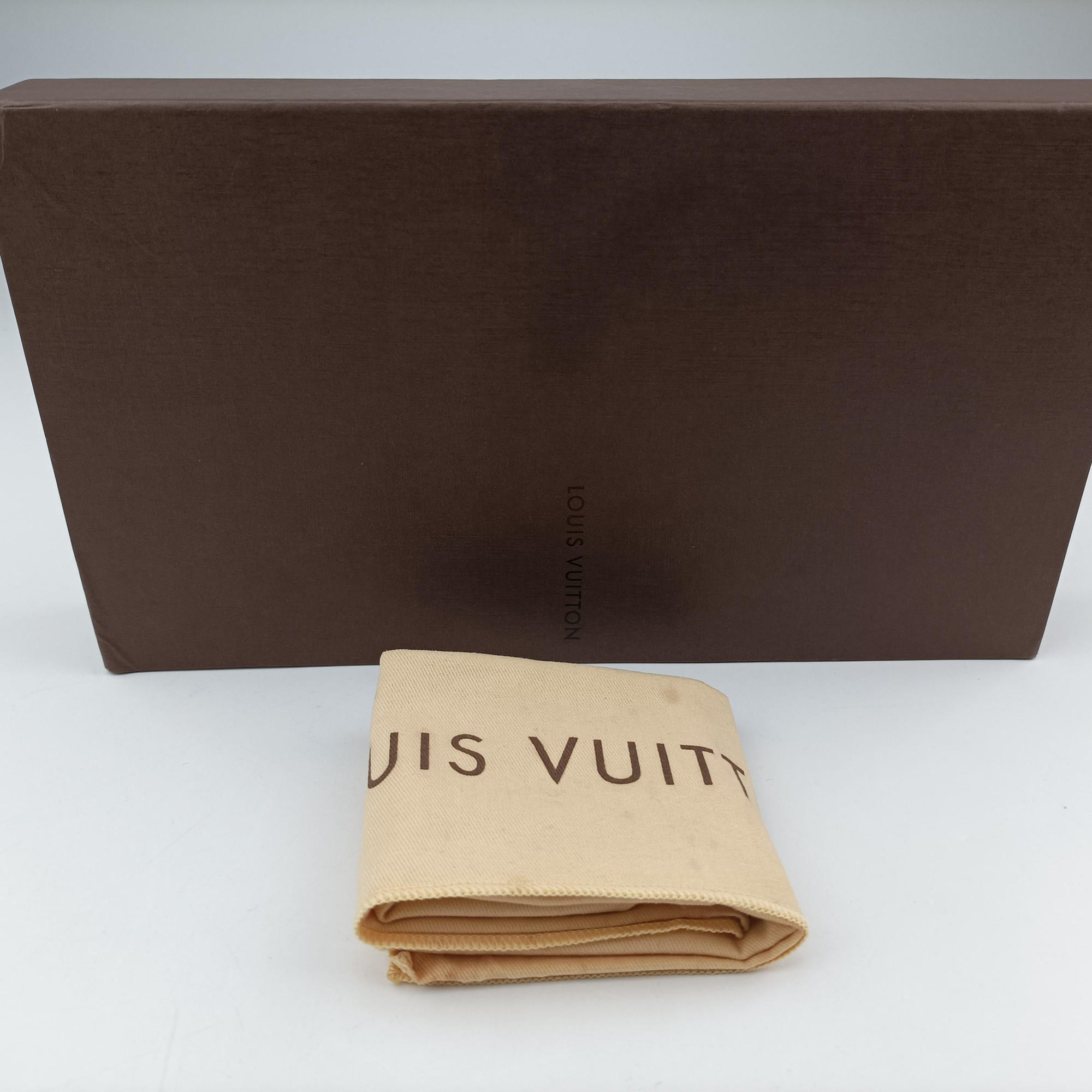 Pre-owned Louis Vuitton Sunset Boulevard Pomme d'Amour Vernis M93543 shoulderbag | stylenewstar
