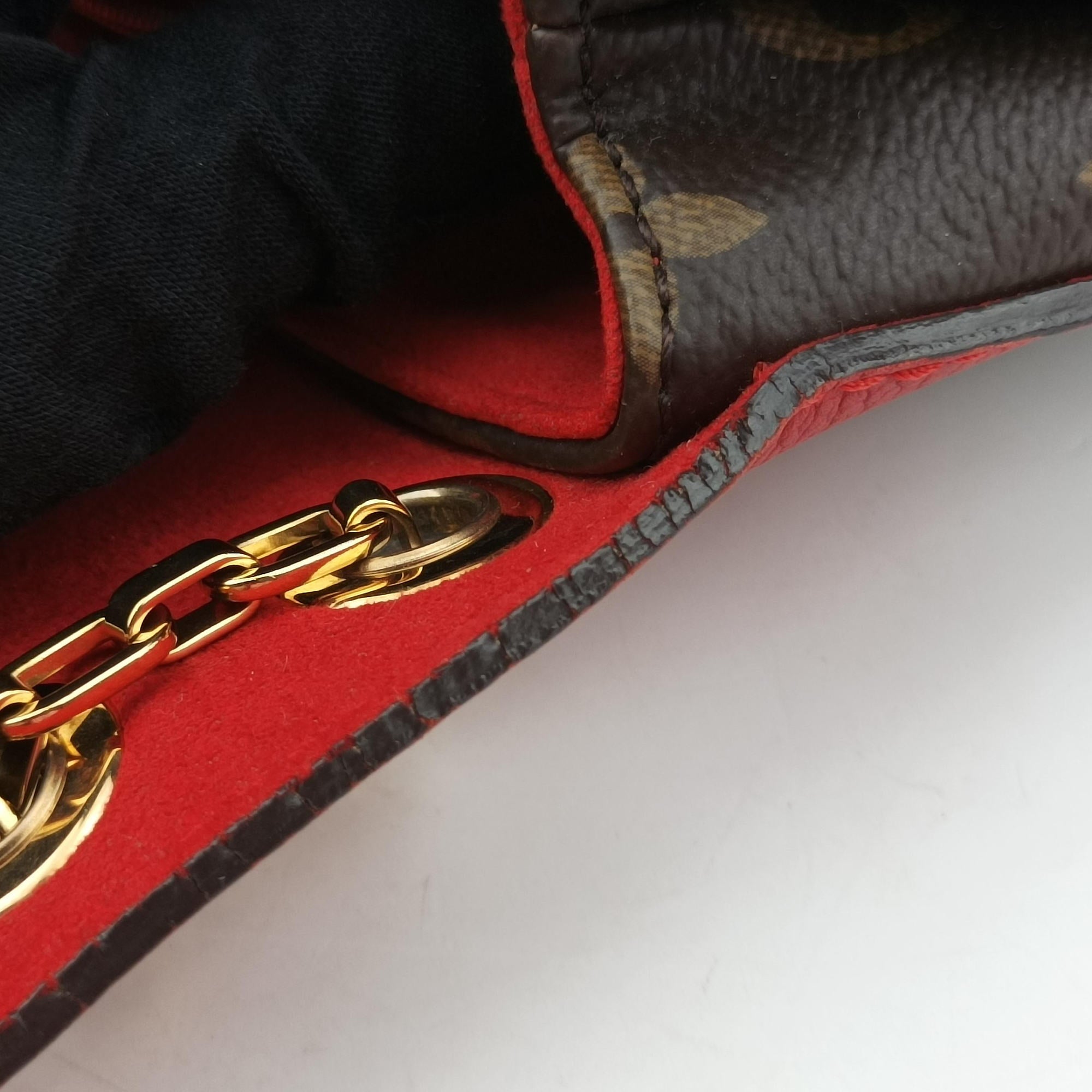 Vintage Louis Vuitton PALLAS Chain Brown×CERISE Monogram Canvas×calf leather M41201 shoulderbag | stylenewstar