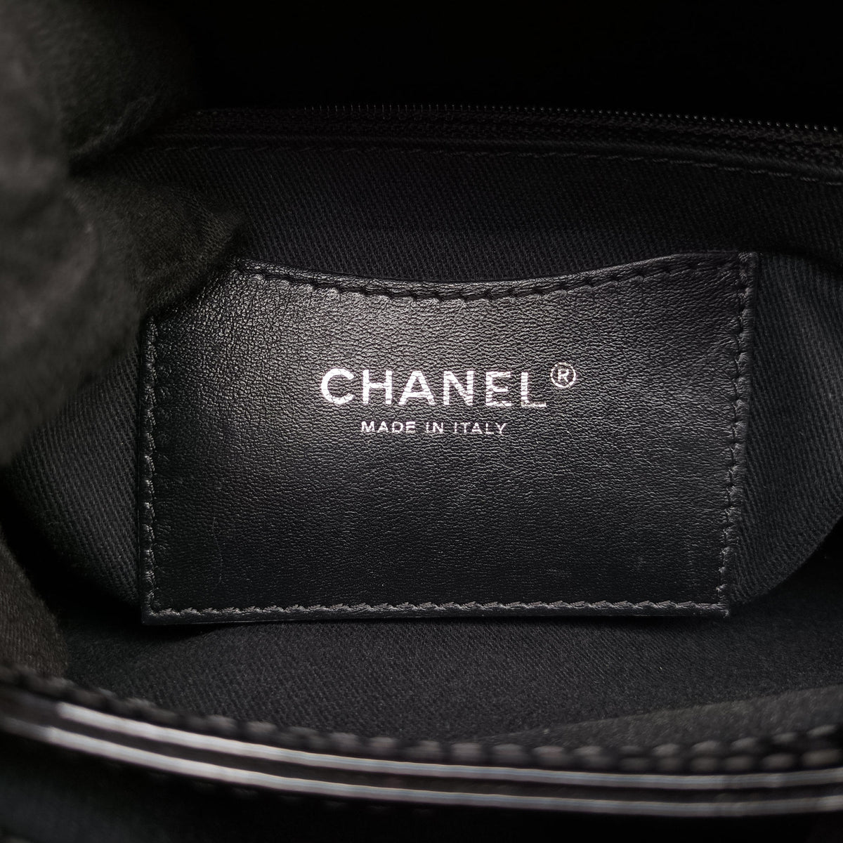 Pre-owned Chanel Mademoiselle Bowling Black Patent leather A50558 shoulderbag | stylenewstar