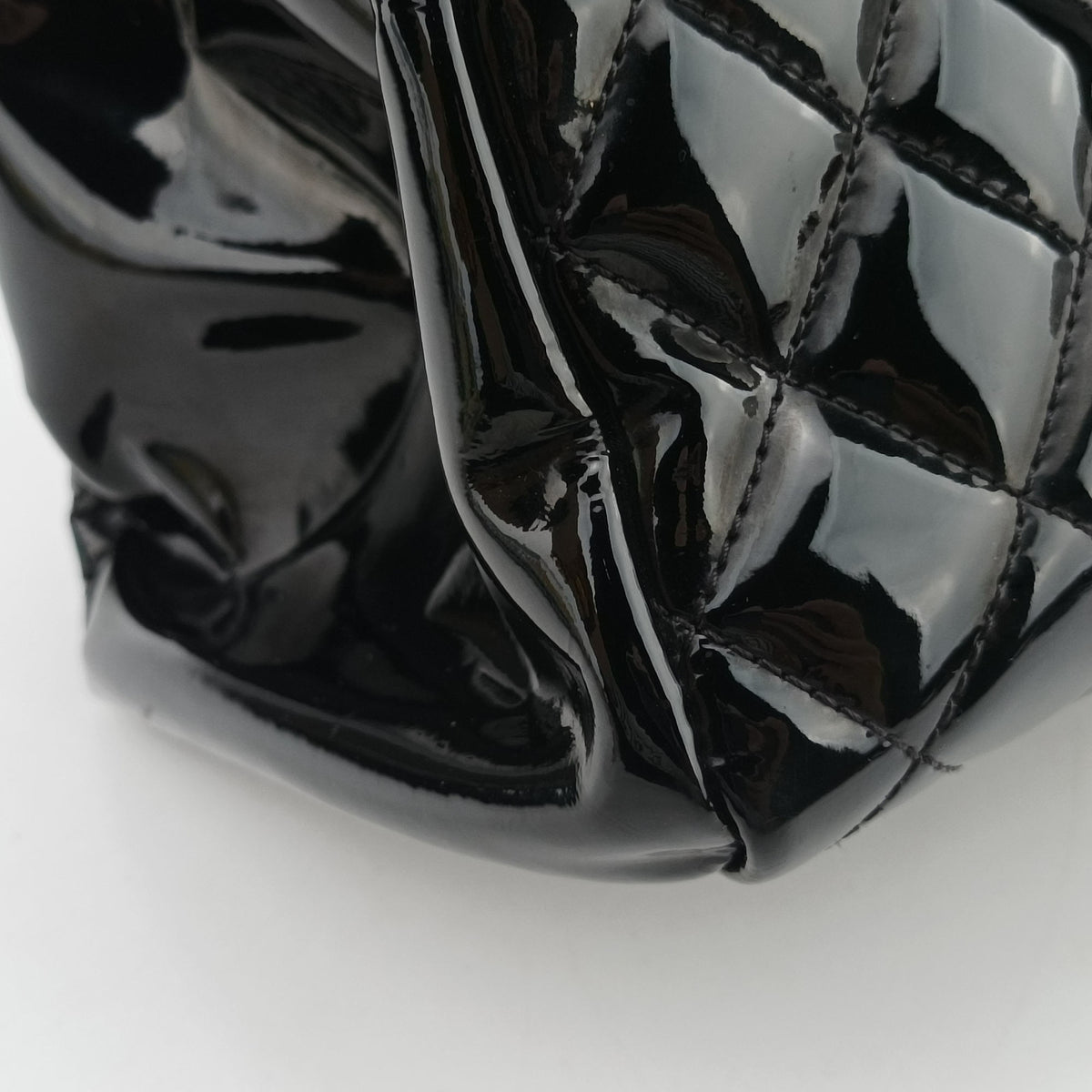 Pre-owned Chanel Mademoiselle Bowling Black Patent leather A50558 shoulderbag | stylenewstar