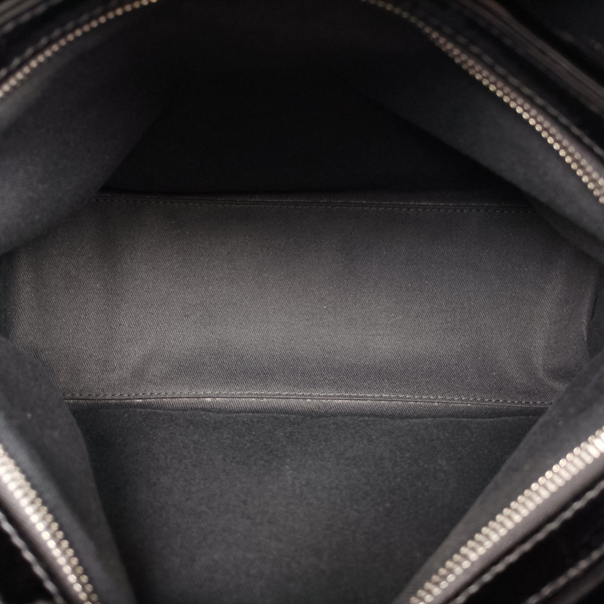 Pre-owned Chanel Mademoiselle Bowling Black Patent leather A50558 shoulderbag | stylenewstar