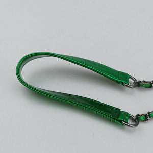Pre-owned Chanel Cocomark phone holder Green Patent Leather A92304 shoulderbag | stylenewstar
