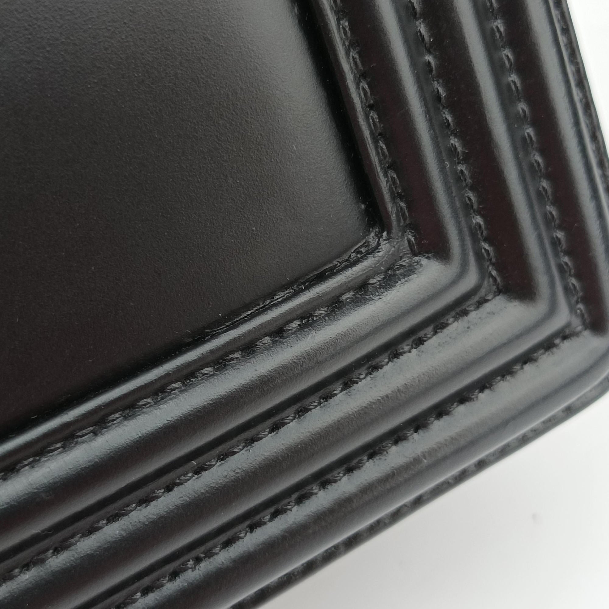 Pre-owned Chanel BOY CHANEL Black Leather A92193 shoulderbag | stylenewstar