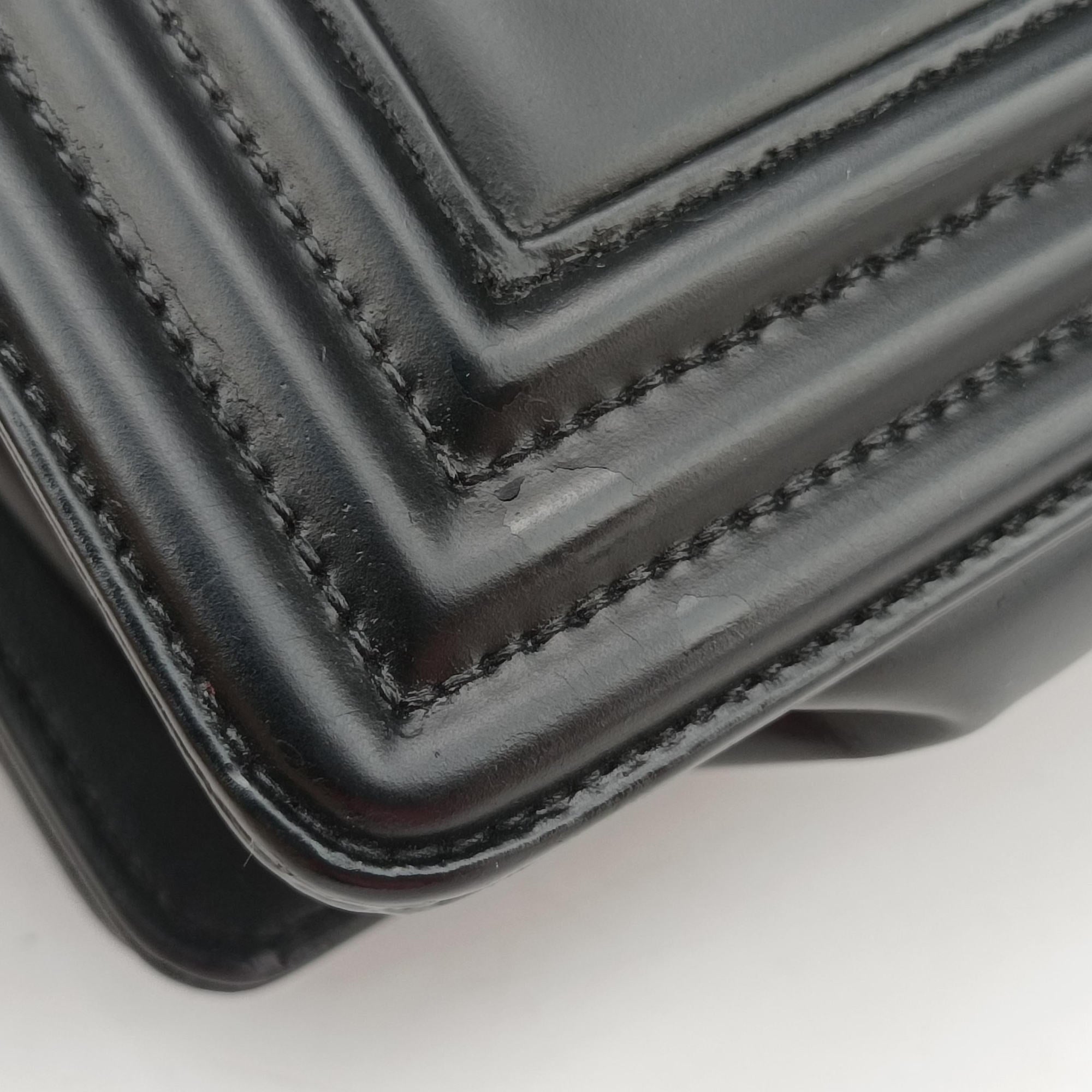 Pre-owned Chanel BOY CHANEL Black Leather A92193 shoulderbag | stylenewstar