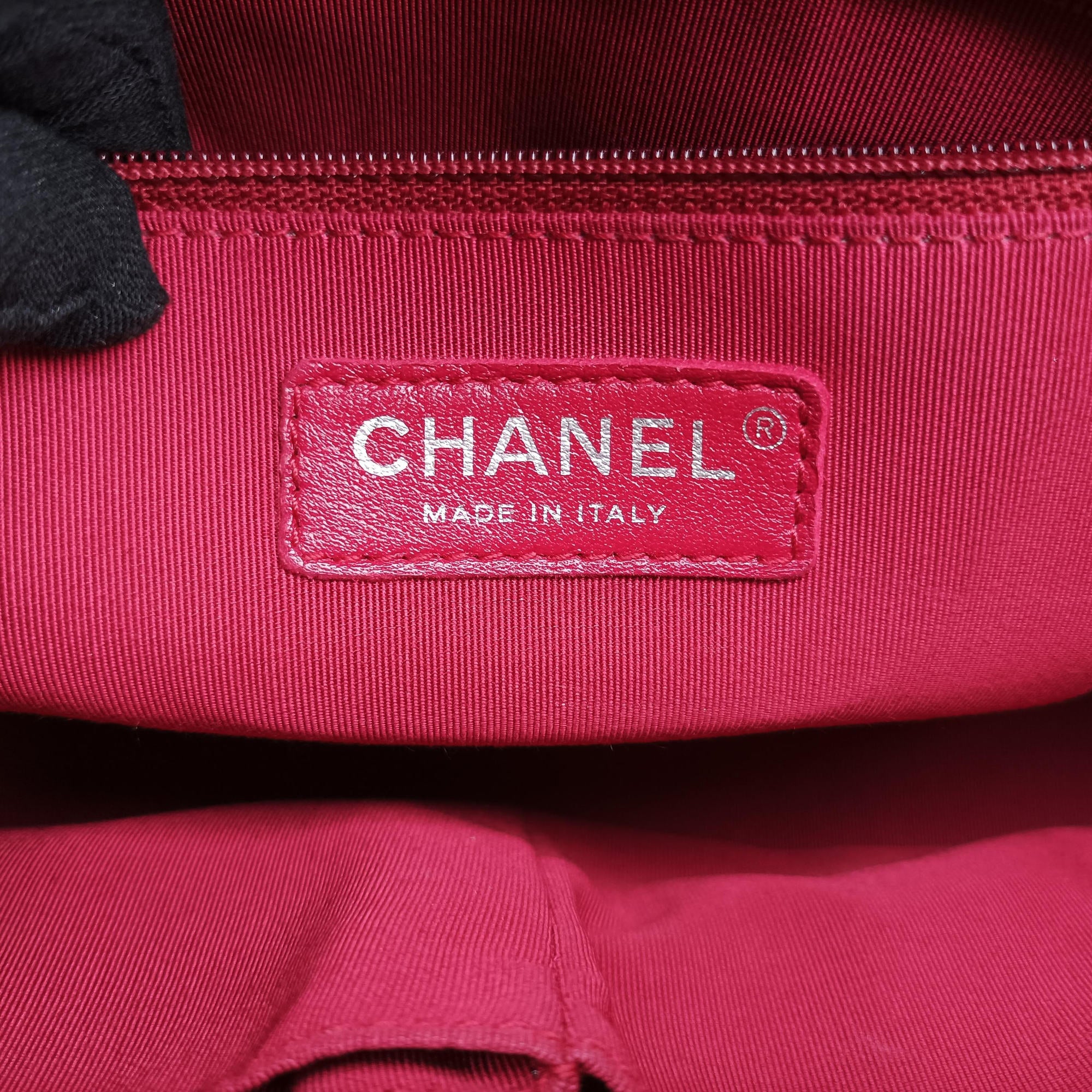 Pre-owned Chanel GABRIELLE Brown leather A93824 shoulderbag | stylenewstar