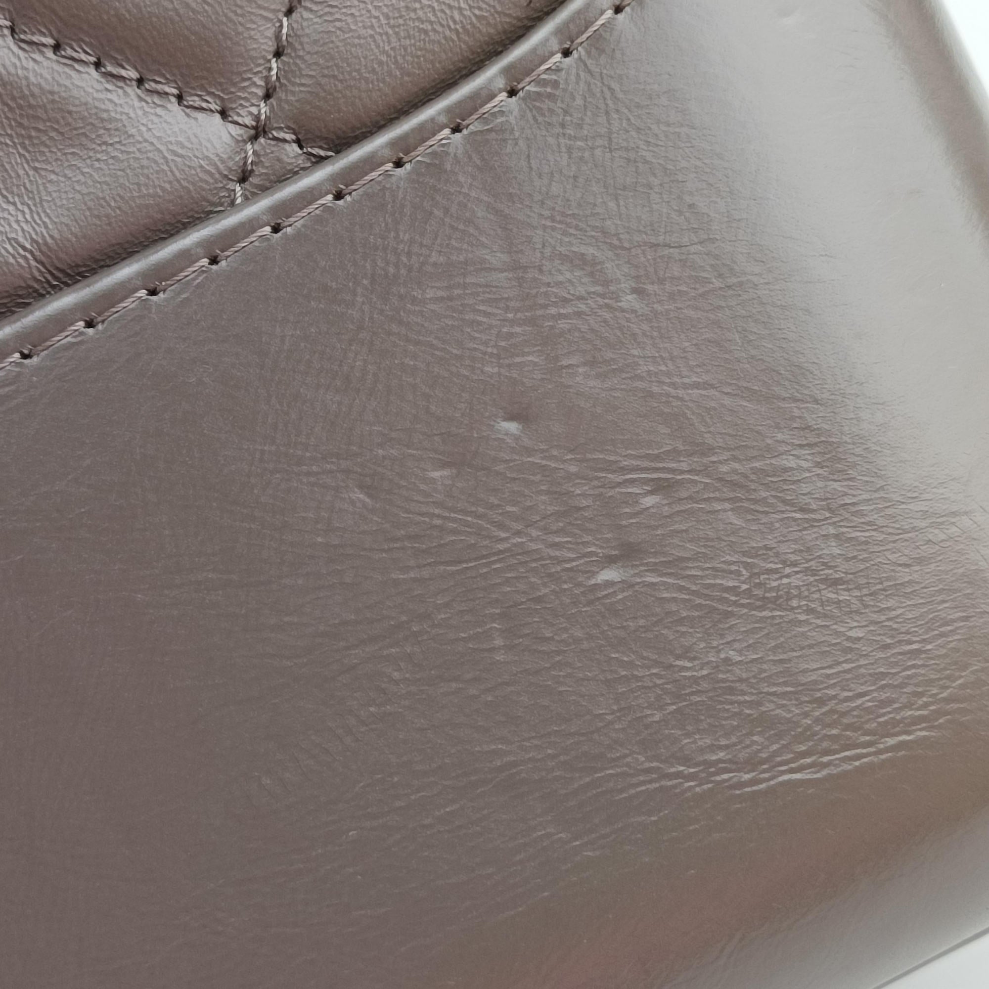 Pre-owned Chanel GABRIELLE Brown leather A93824 shoulderbag | stylenewstar