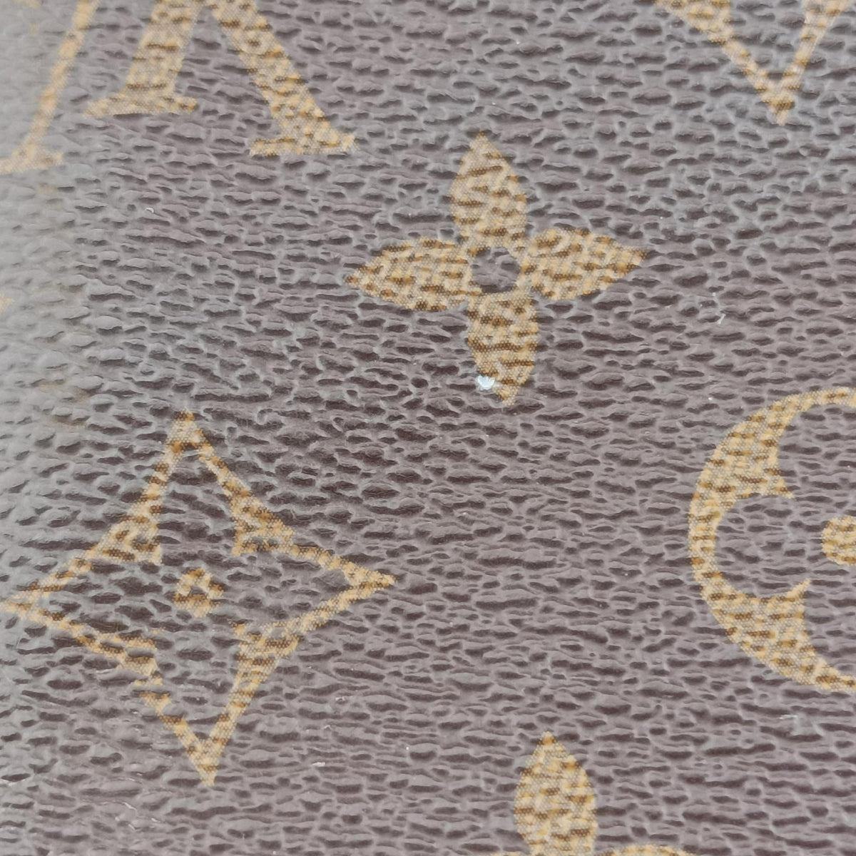 Vintage Louis Vuitton SAINT PLACIDE brown×CERISE Monogram Canvas×calf leather M43713 shoulderbag | stylenewstar