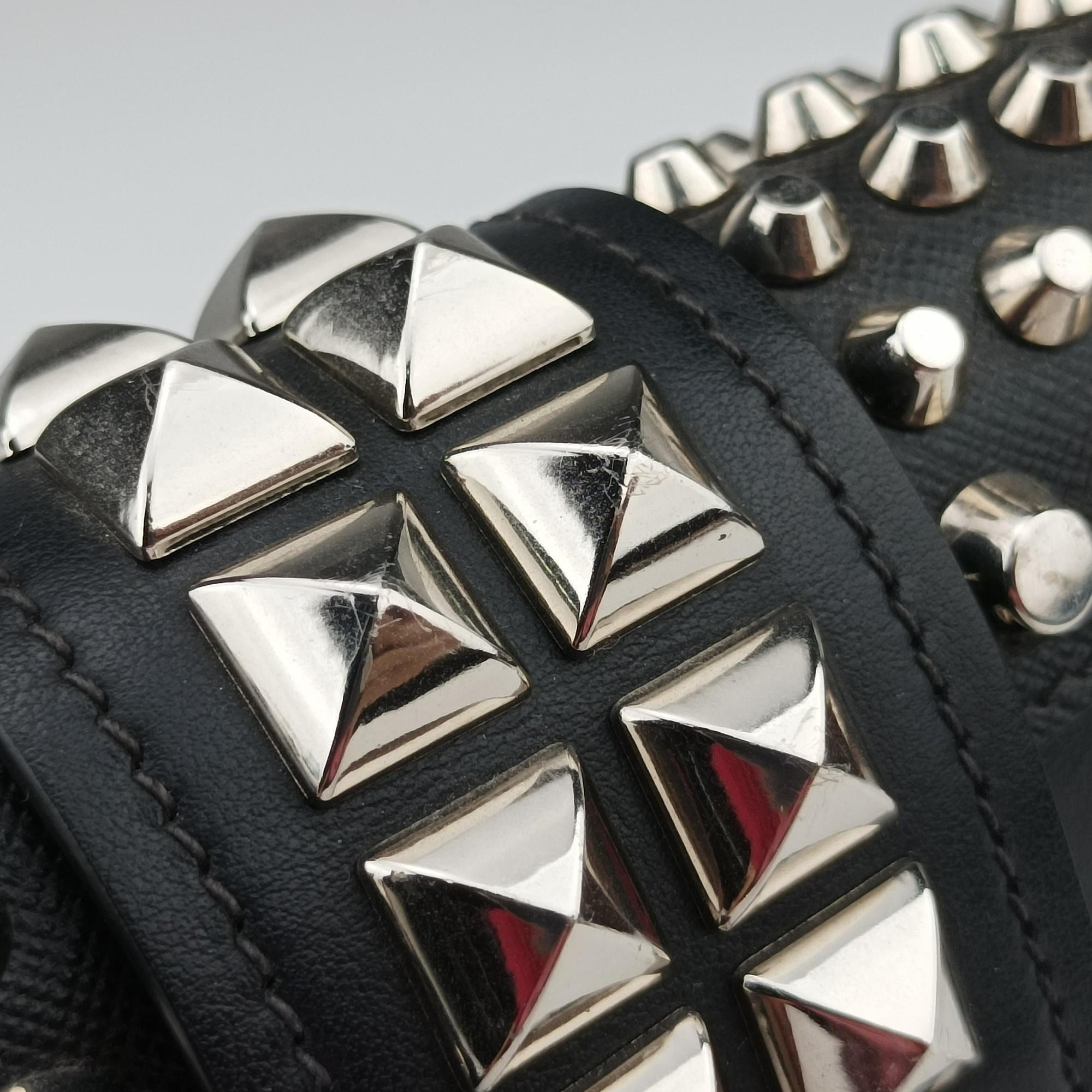 Pre-owned Prada Cahier Black Leather 1BH018 shoulderbag | stylenewstar