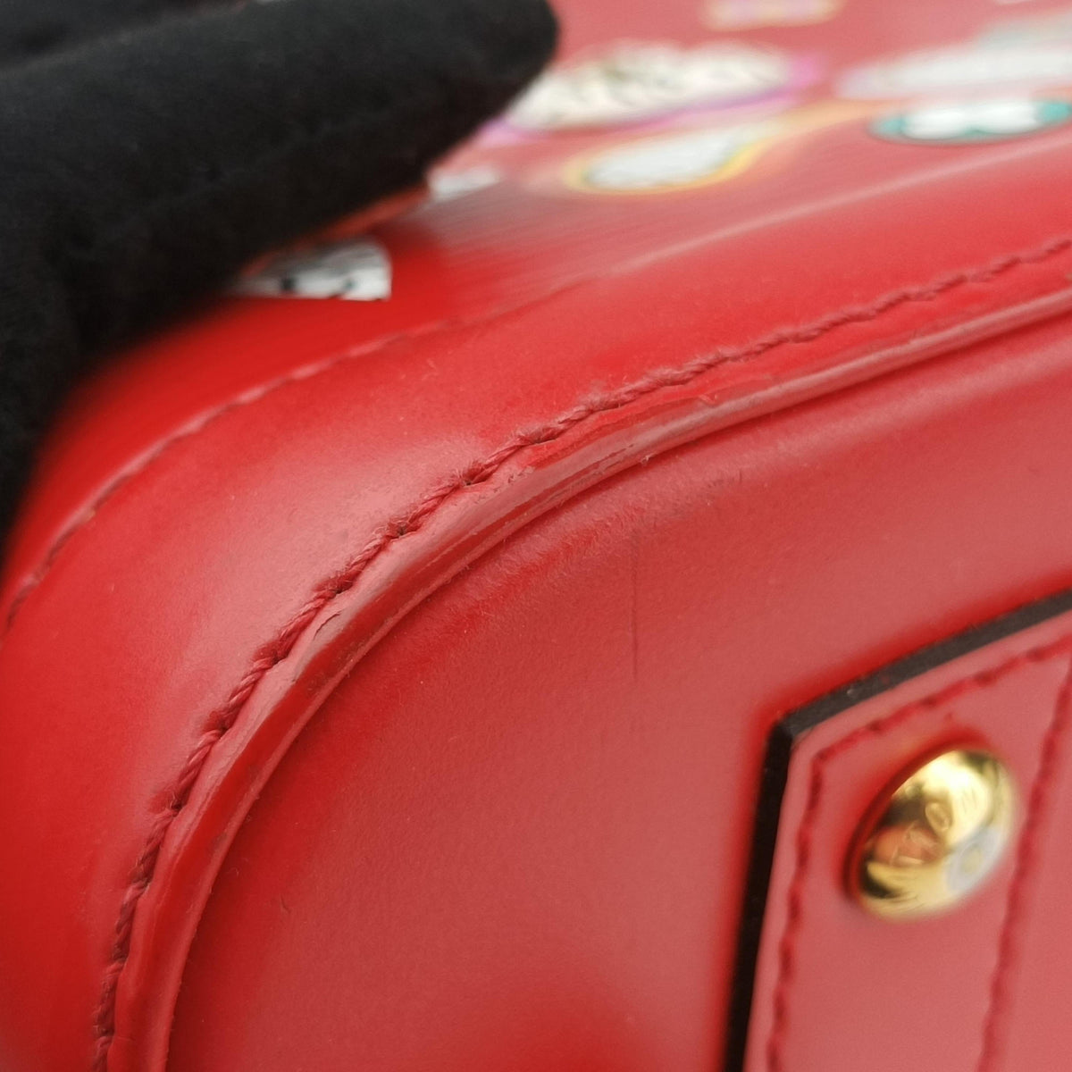 Pre-owned Louis Vuitton Alma BB Red EPI M53513 shoulderbag | stylenewstar