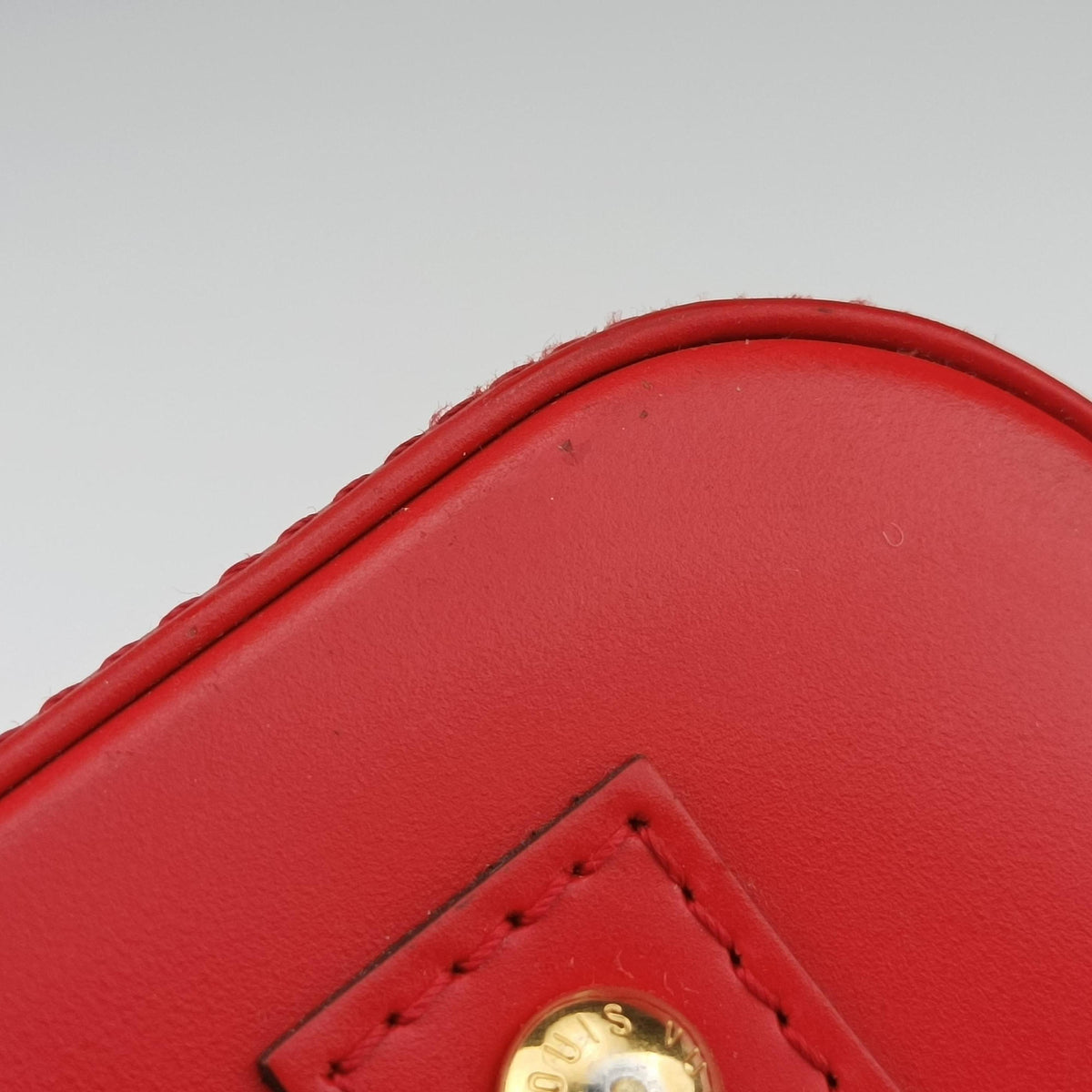 Pre-owned Louis Vuitton Alma BB Red EPI M53513 shoulderbag | stylenewstar