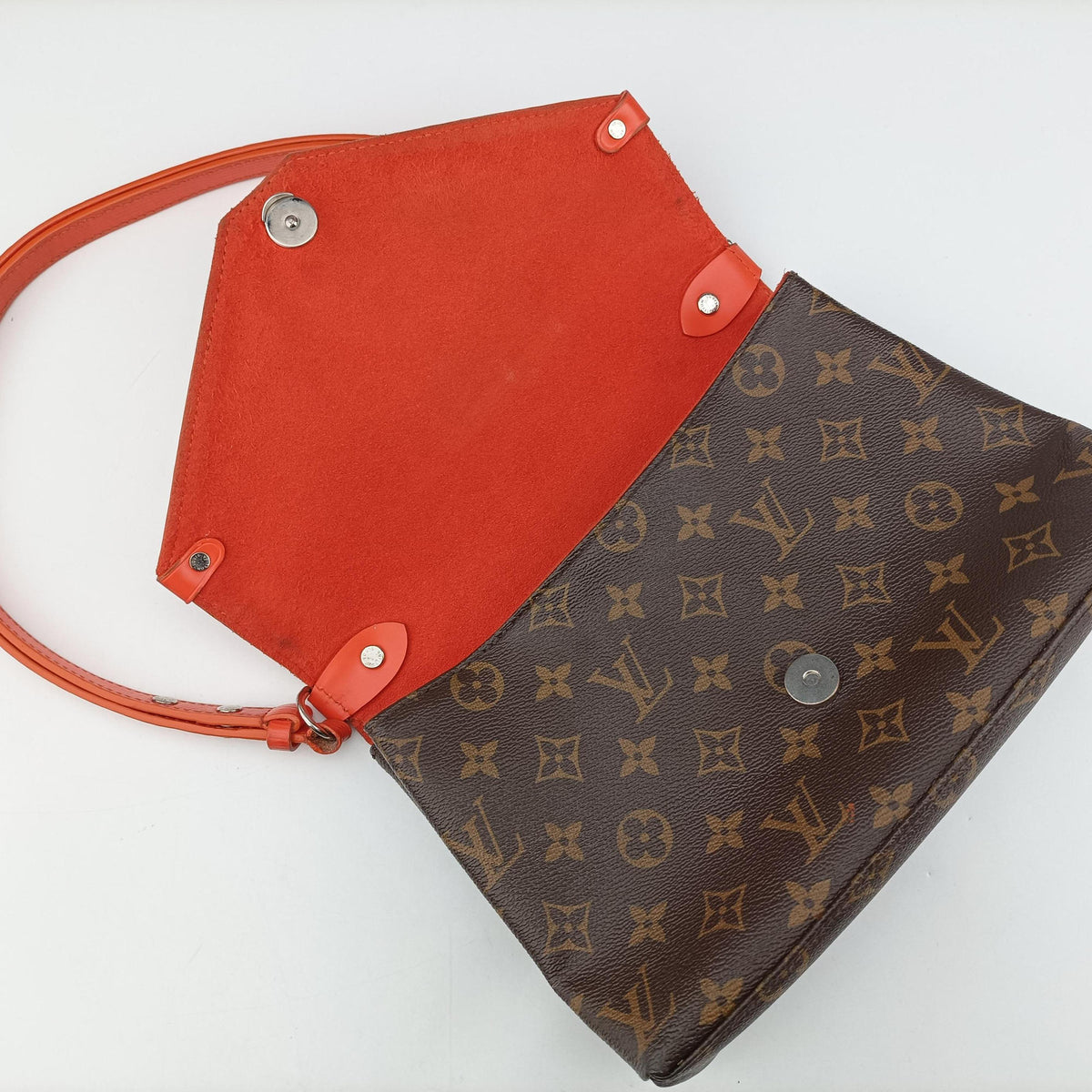 Pre-owned Louis Vuitton SAINT MICHEL Monogram/Brown x Orange Monogram Canvas×epi  shoulderbag | stylenewstar
