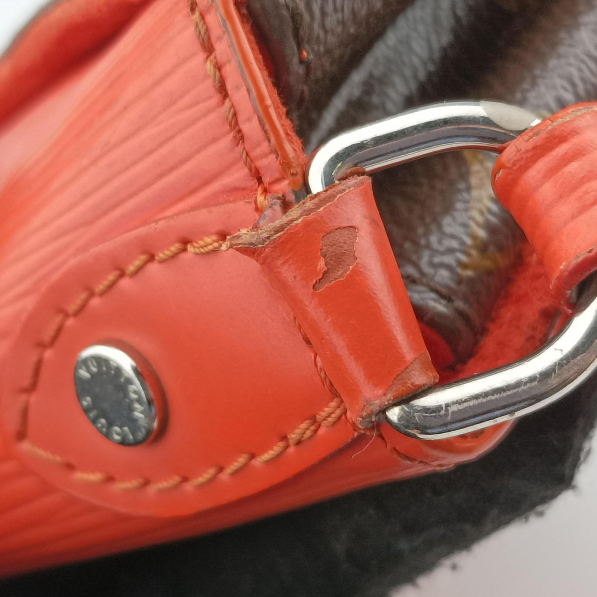 Pre-owned Louis Vuitton SAINT MICHEL Monogram/Brown x Orange Monogram Canvas×epi  shoulderbag | stylenewstar
