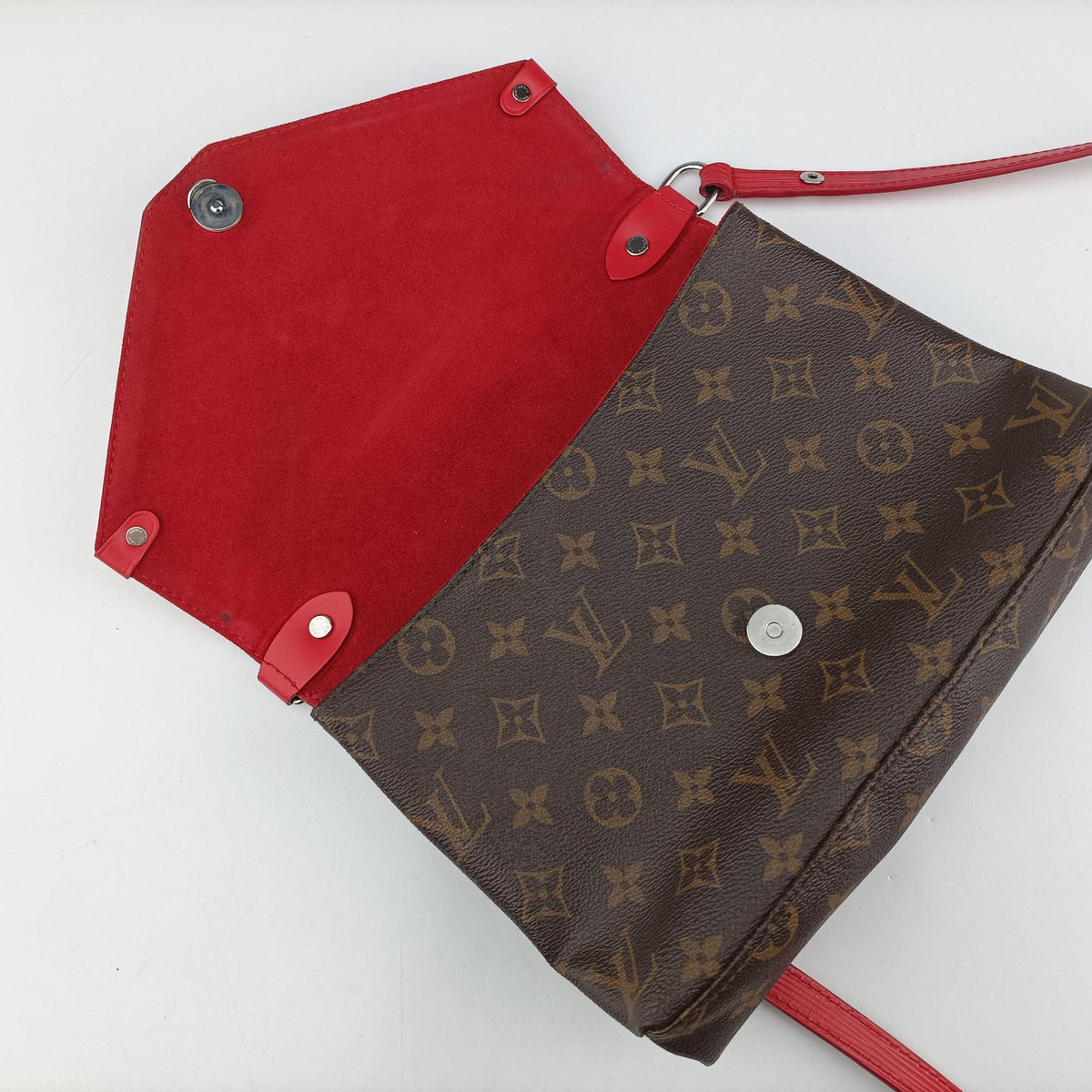 Pre-owned Louis Vuitton SAINT MICHEL Brown×COQUELICOT Monogram Canvas×epi M44031 shoulderbag | stylenewstar