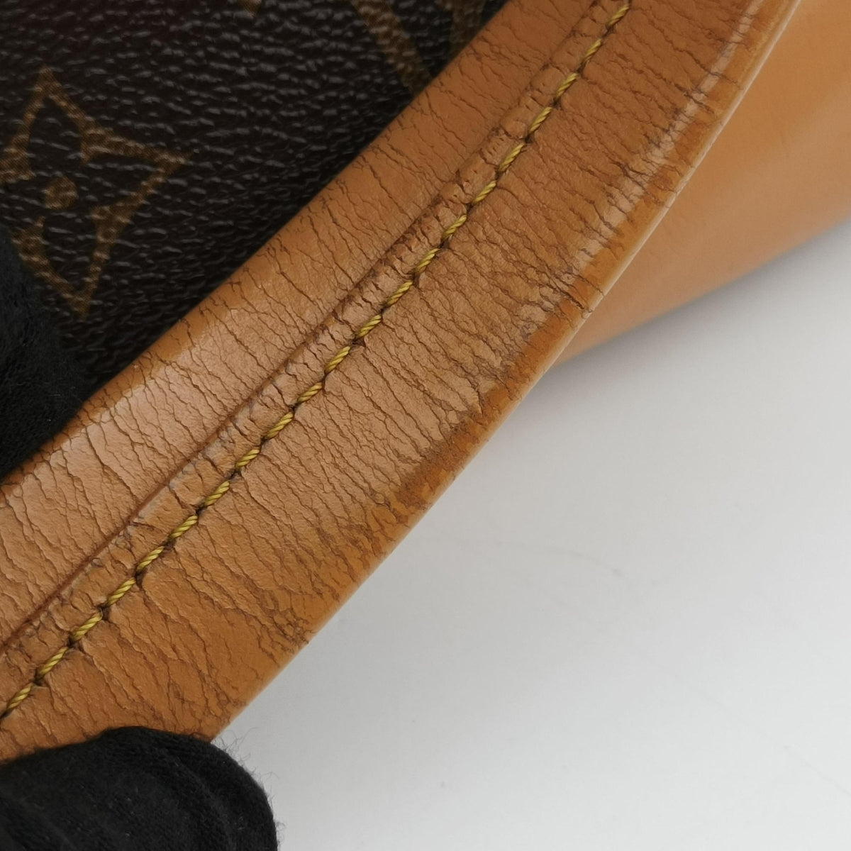 Secondhand Louis Vuitton Beverly MM brown Monogram Canvas M40121 handbag | stylenewstar