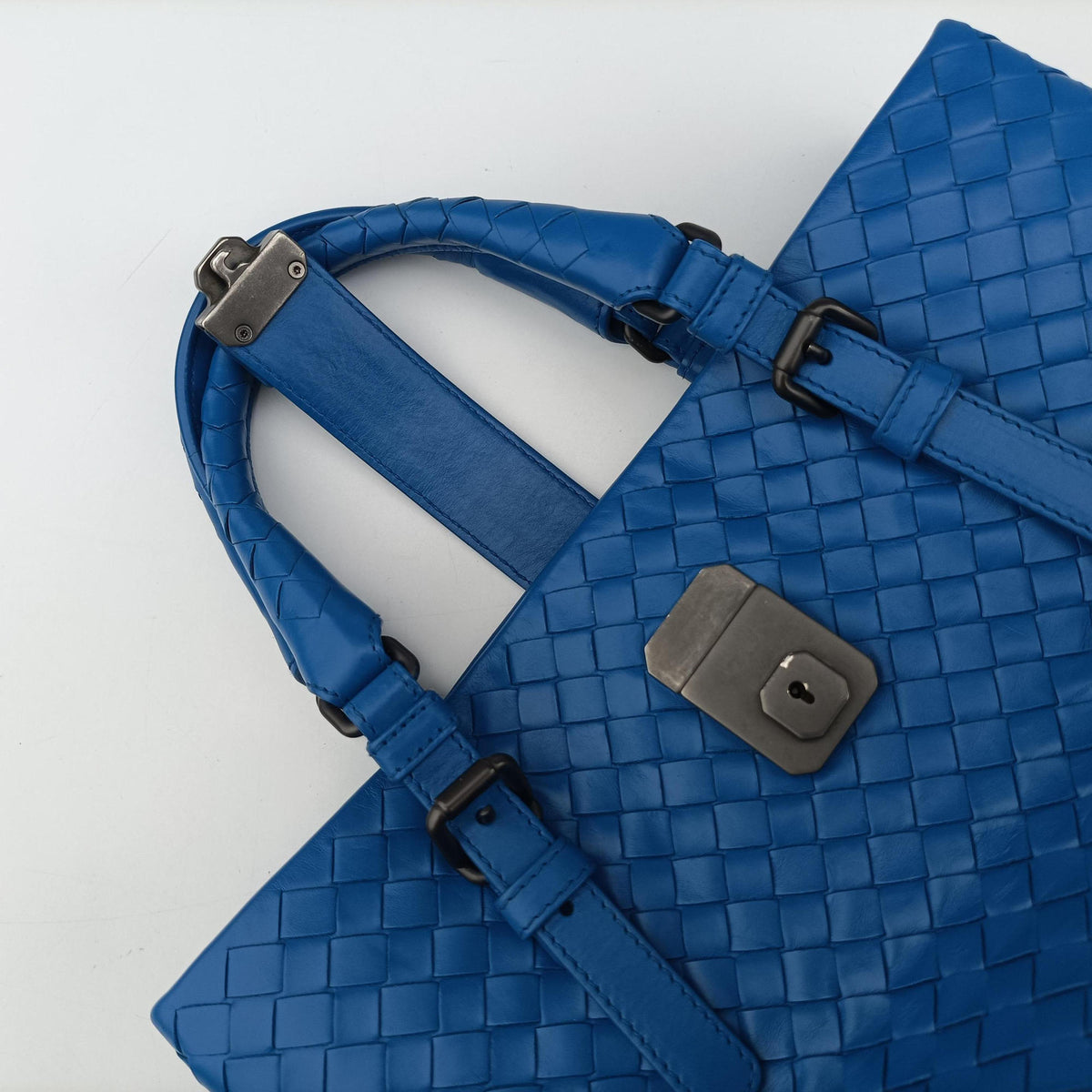 Pre-owned Bottega Veneta Roma Intrecciato Blue lambskin  handbag | stylenewstar