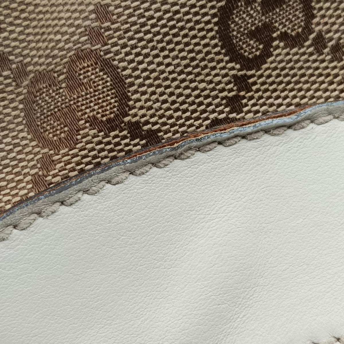 Pre-owned Gucci Abbey D-ring Hobo Beige×White canvas×leather 190525 handbag | stylenewstar