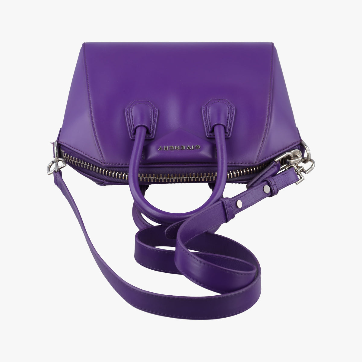 Secondhand Givenchy Antigona Purple Leather  shoulderbag | stylenewstar