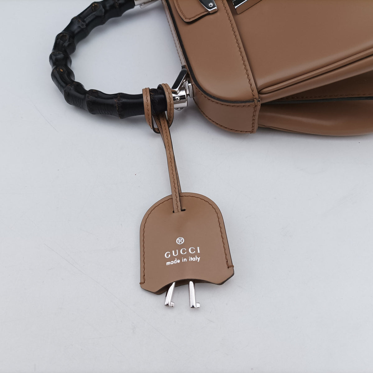 Secondhand Gucci Bamboo Beige leather 353522 shoulderbag | stylenewstar