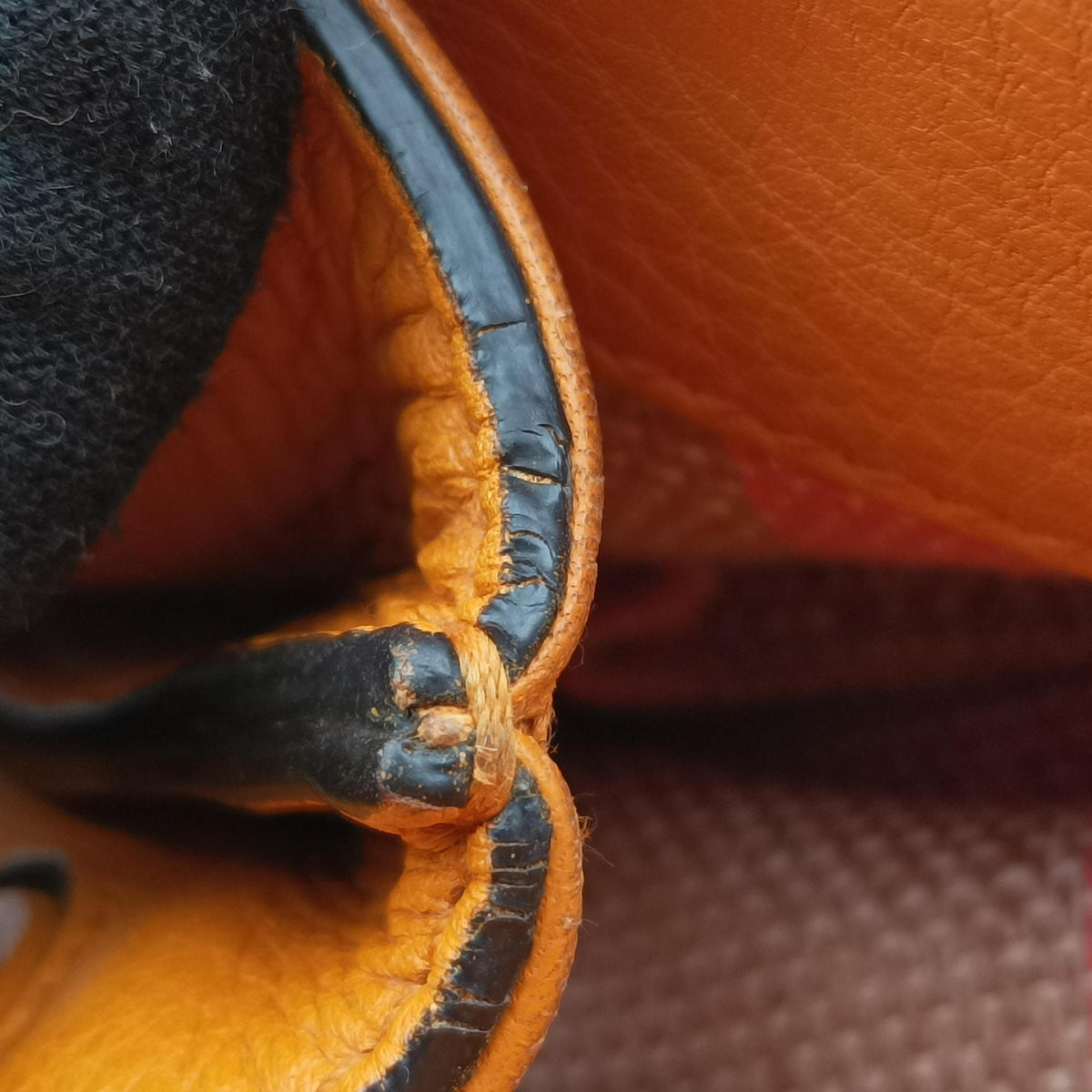 Secondhand Gucci Bamboo Daily Orange Leather 370831 shoulderbag | stylenewstar