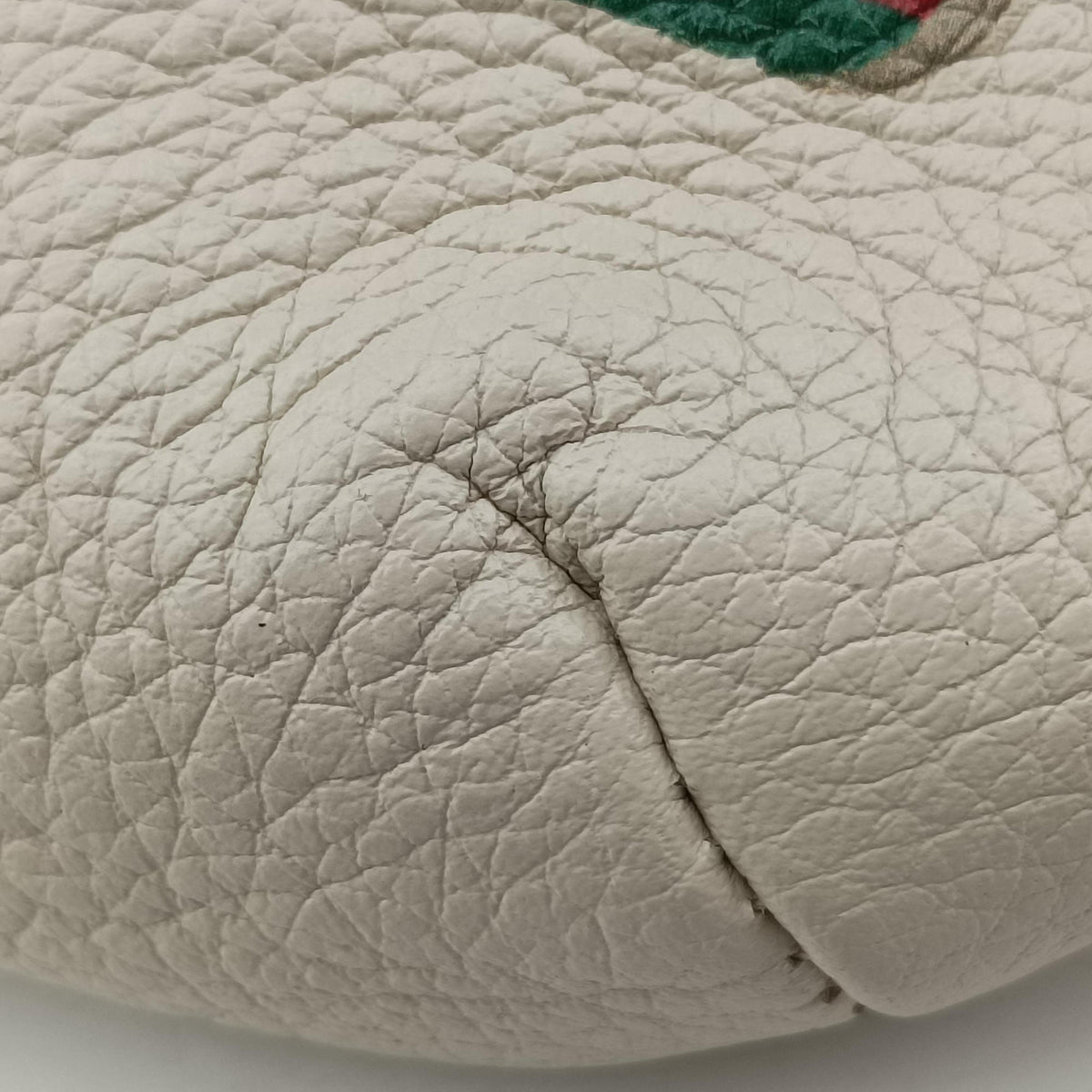 Secondhand Gucci Print White Leather 527792 bum bag/waist bag | stylenewstar